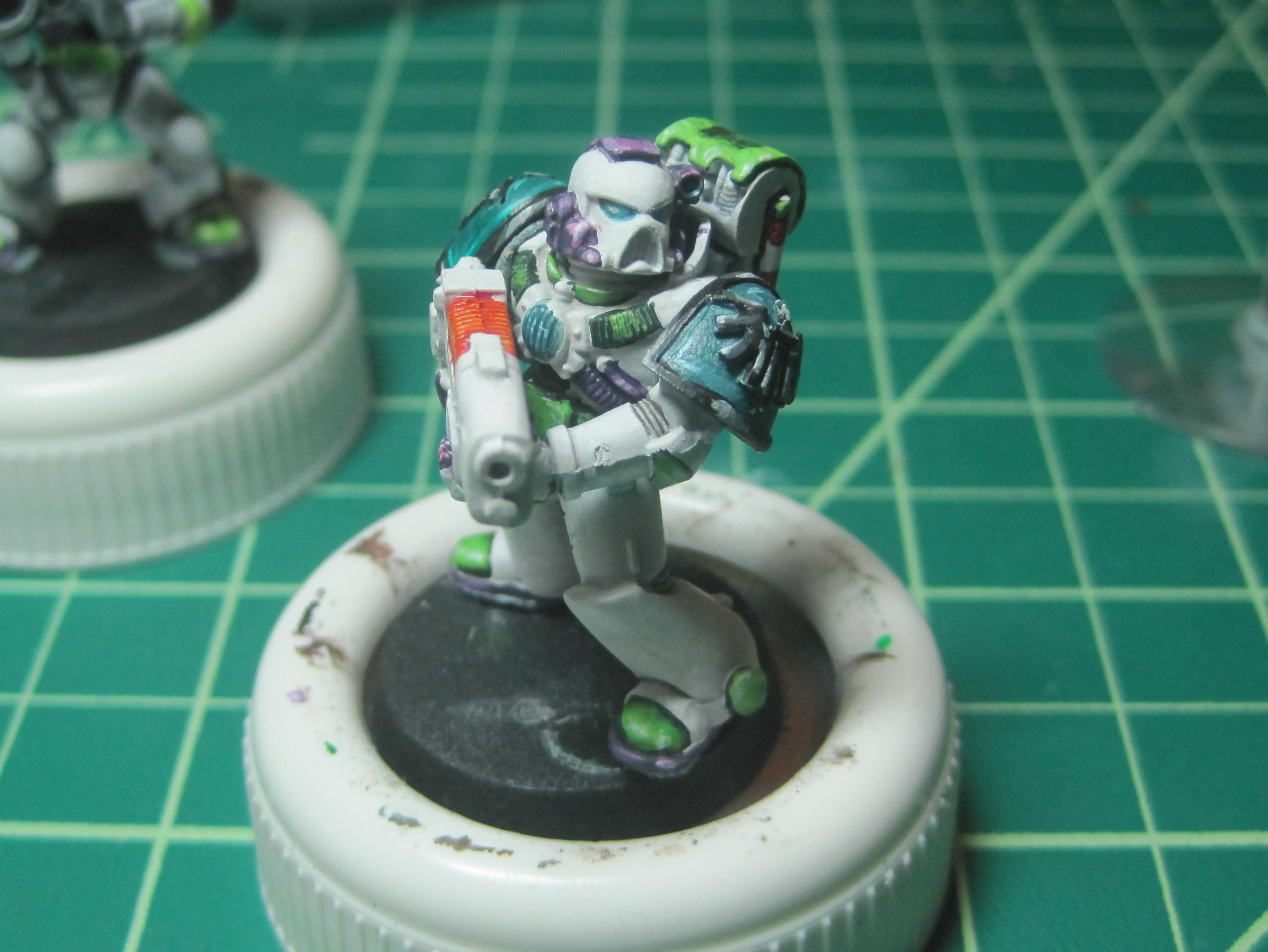 Test Model - White Base - Assembled