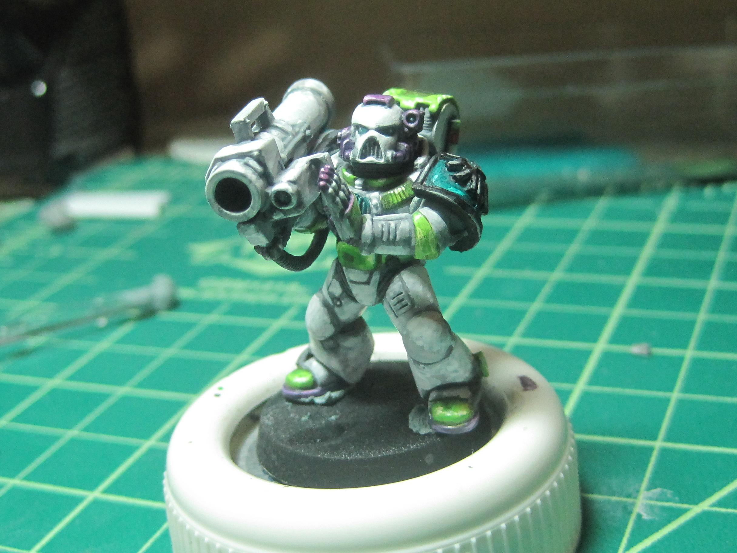 Test Model - Gray Base - Assembled