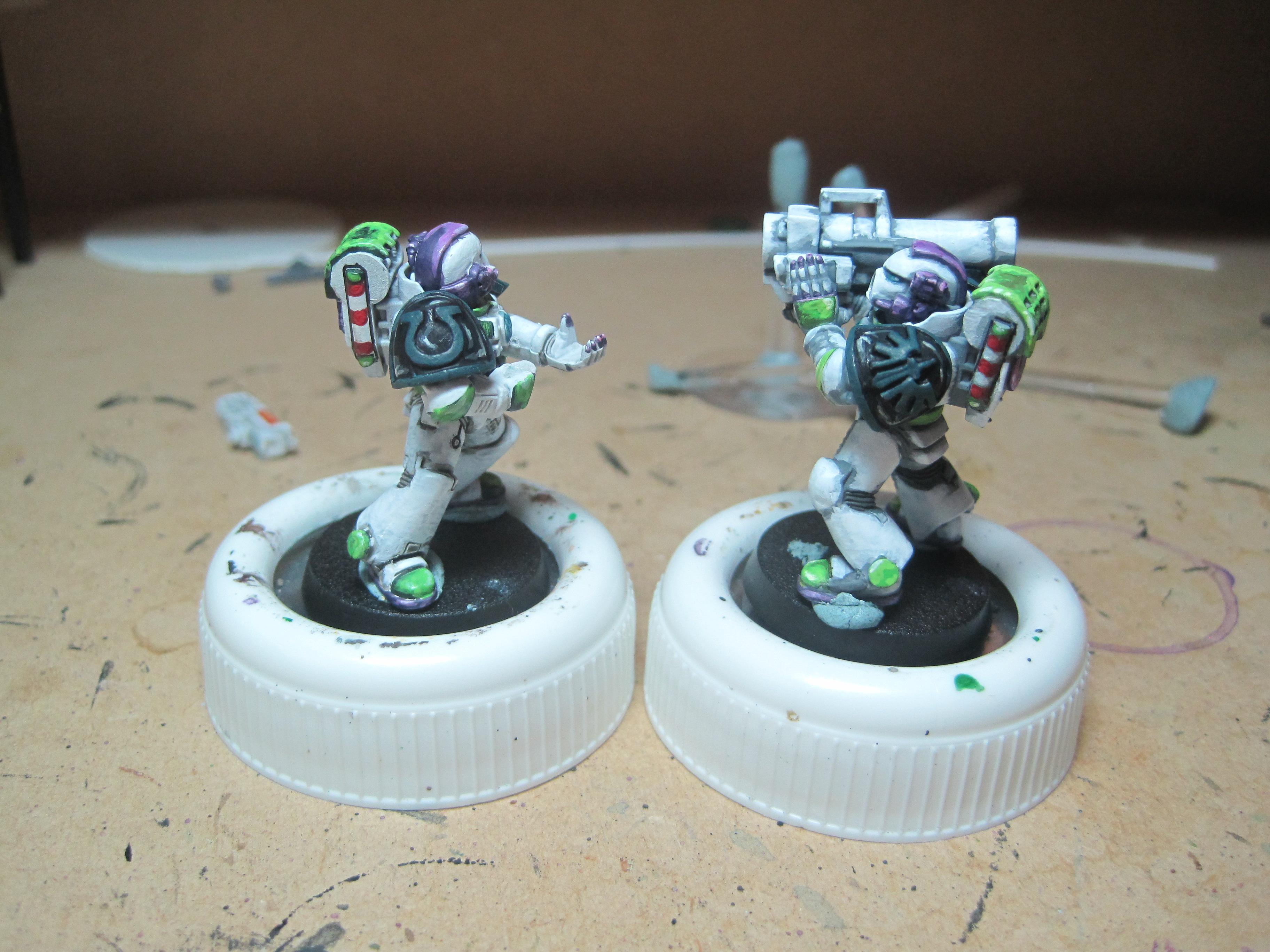 Test Model - Shoulder Pads - Black Wash & Stormy Blue