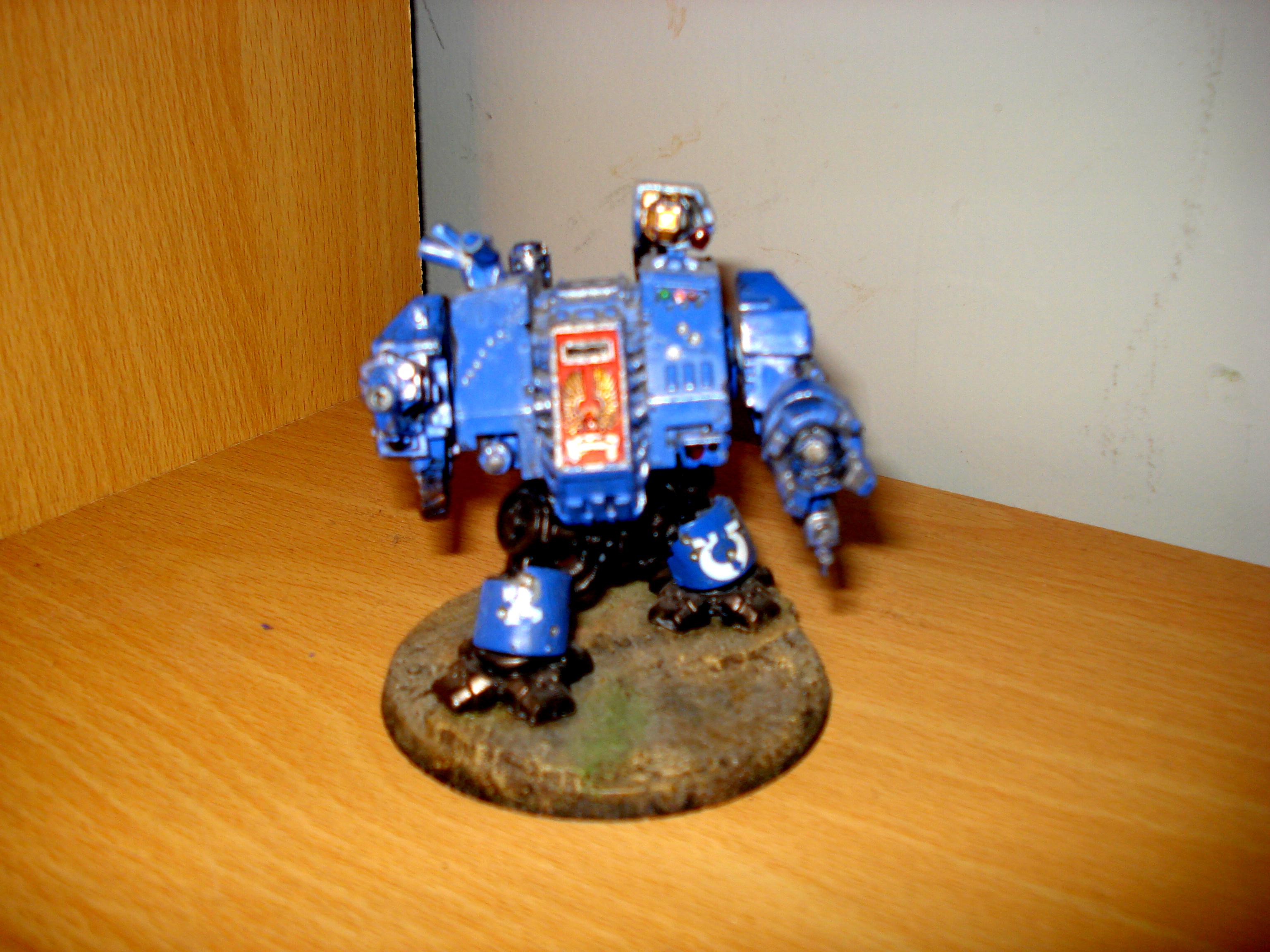 Space Marine Ultramarine Dreadnought