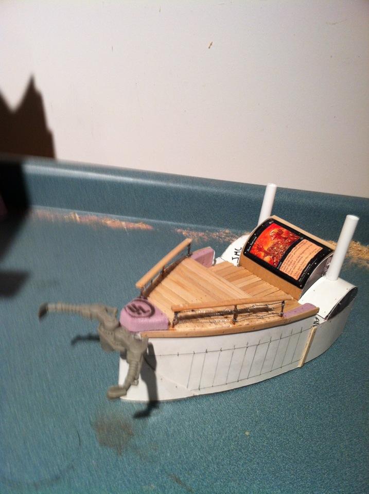 a little grabby attack vessel