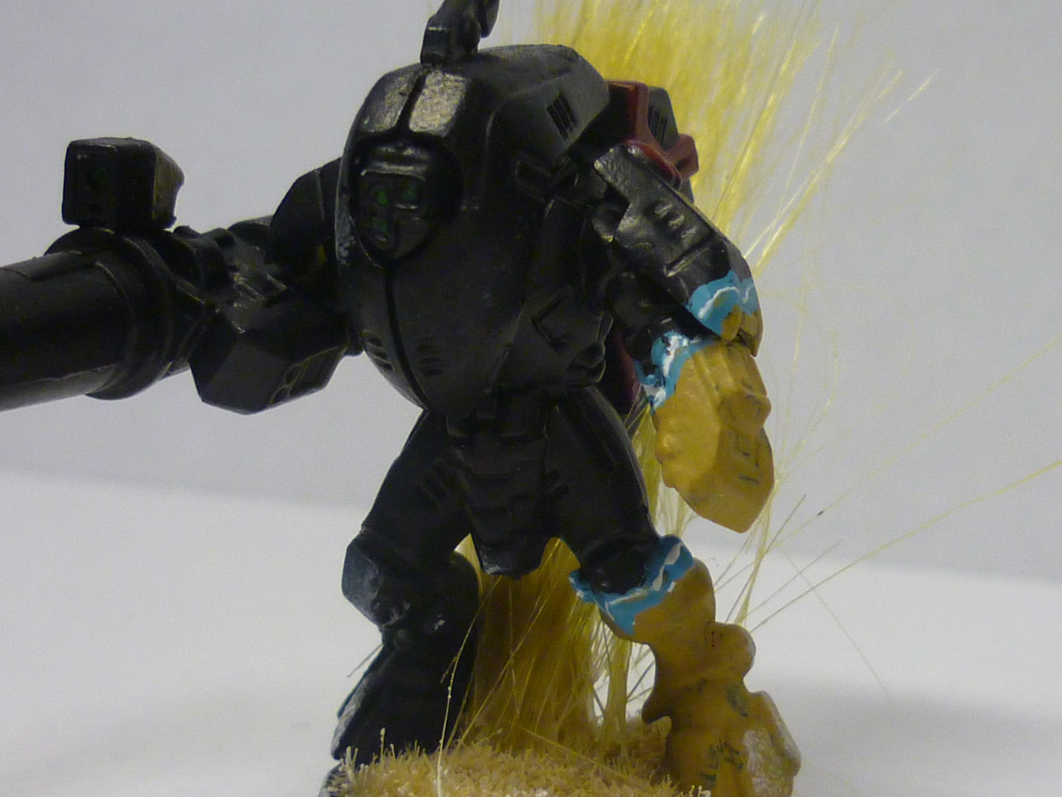 Stealth Suit, Tau