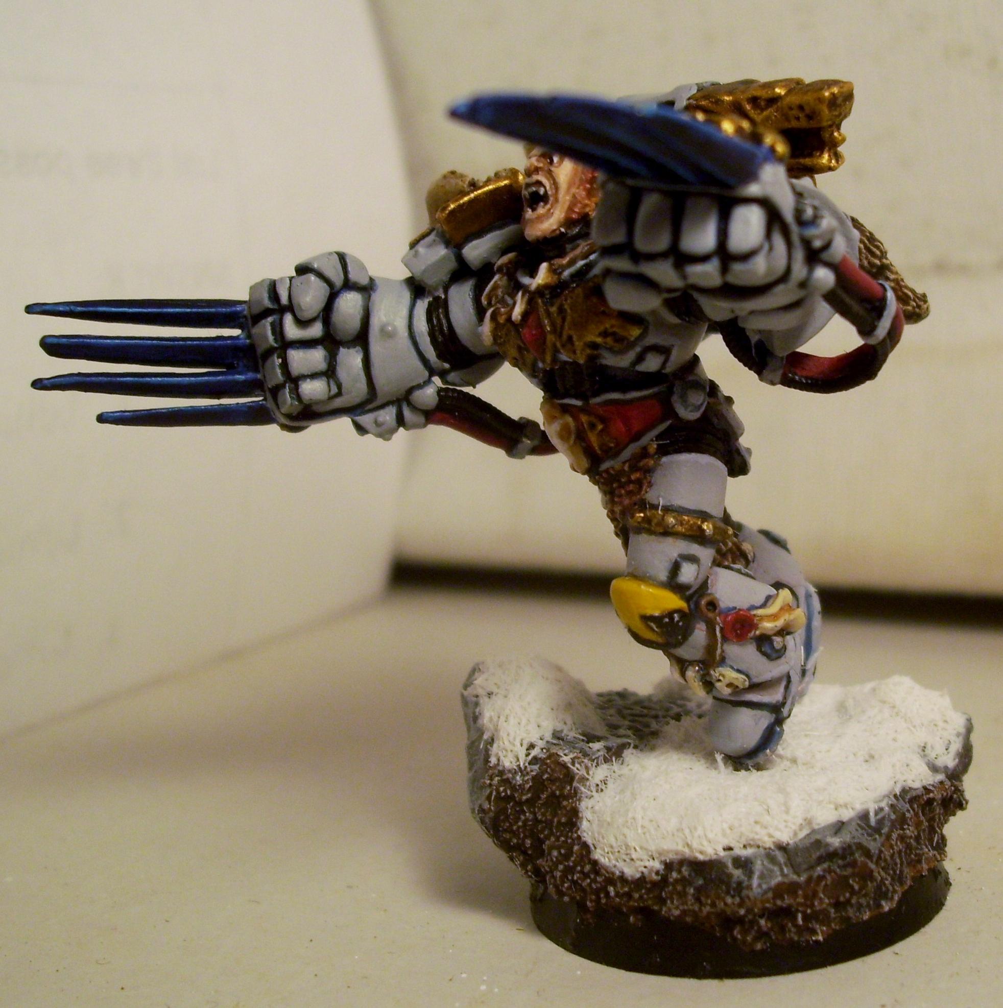 Space Wolf Guard With Lightning Claws 2