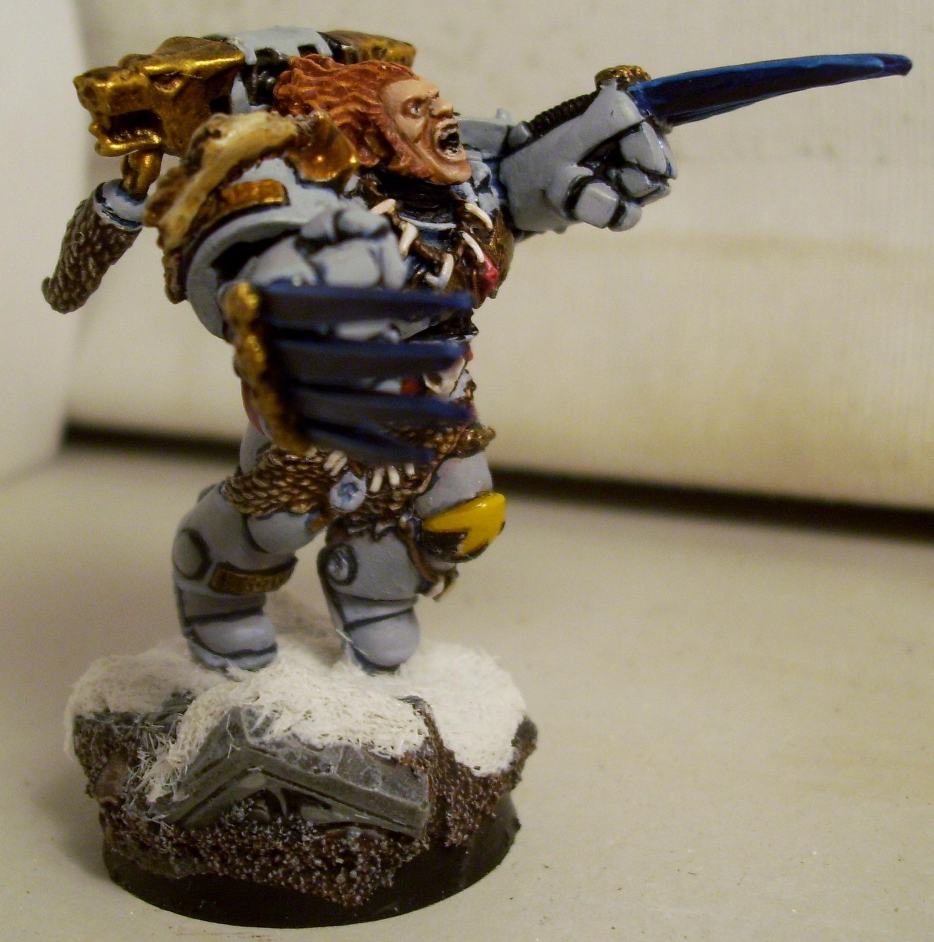 Space Wolf Guard With Lightning Claws 6