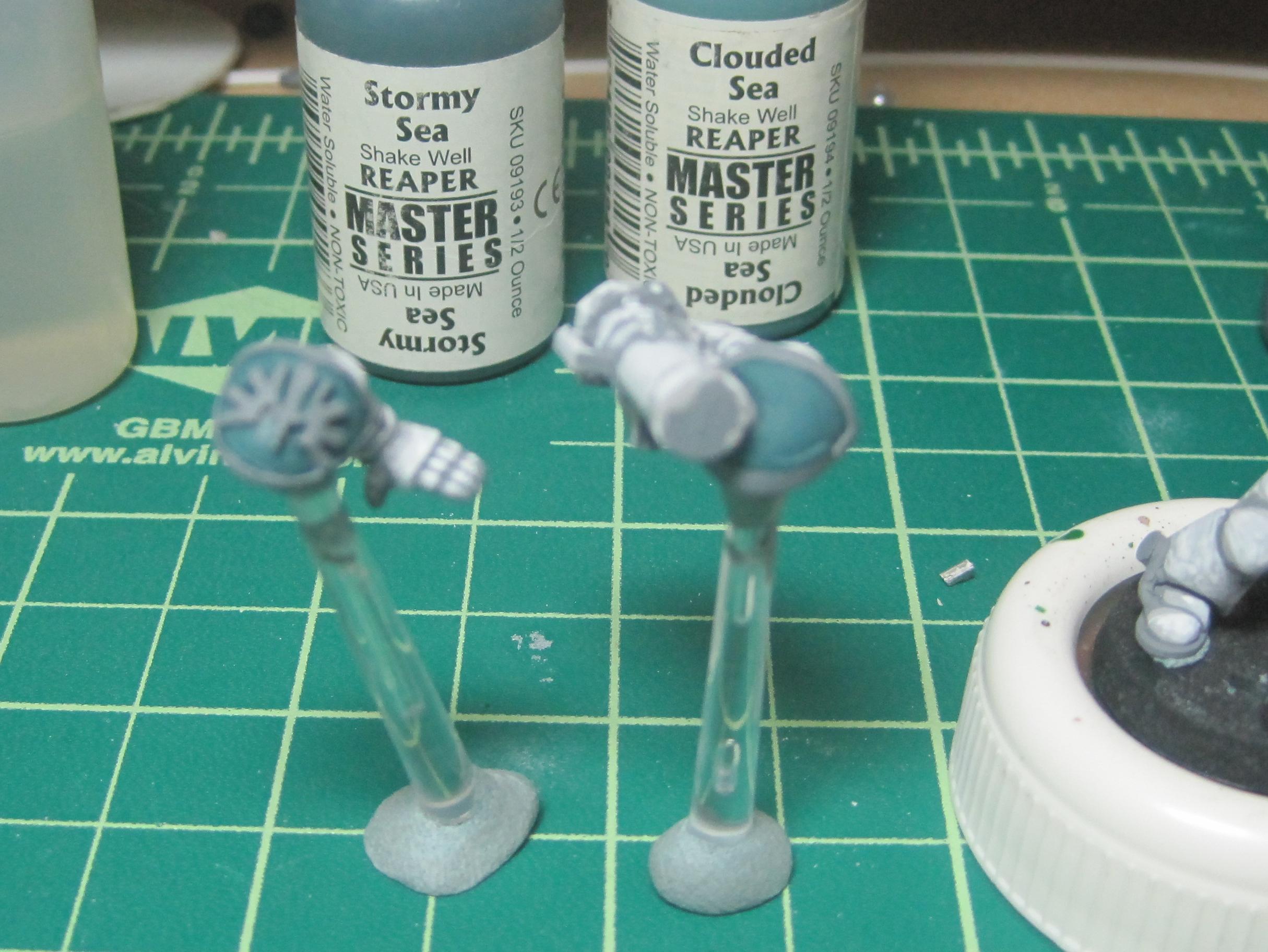Test Model - Gray Base - Step 3 - Arms - Clouded Sea