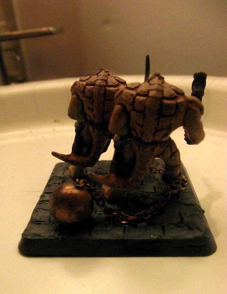 Saurus, Skaven, Skinks, Slave