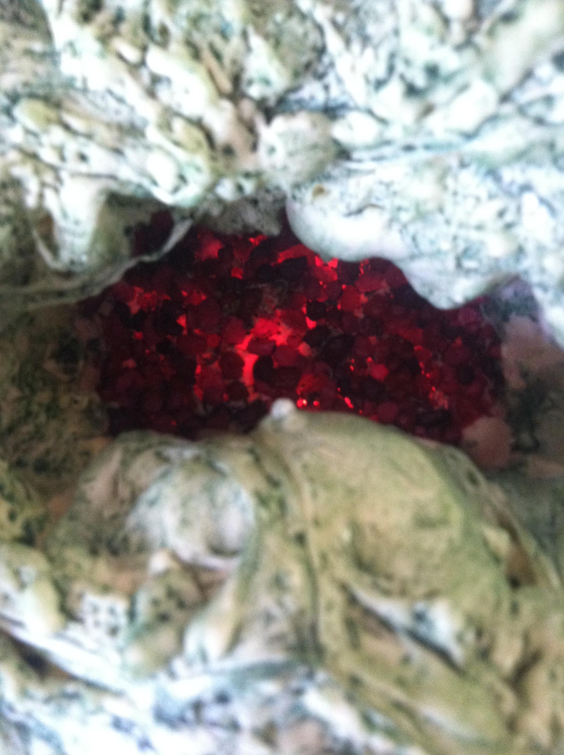 Glowy cave!