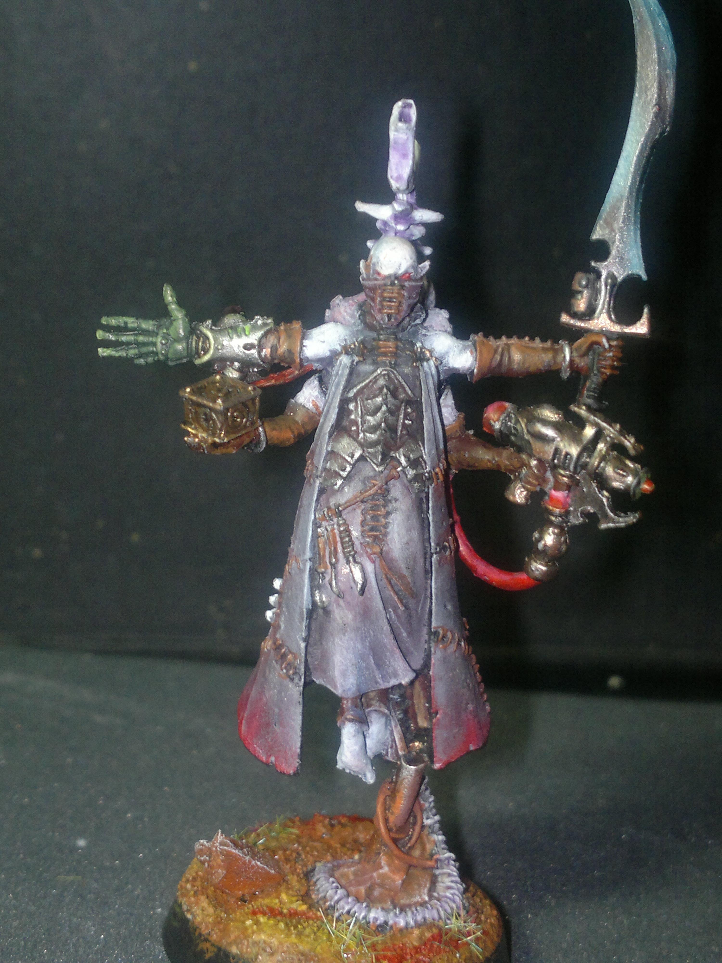 Dark Eldar Haemonculus