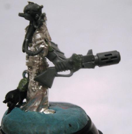 note the awsome blutac!