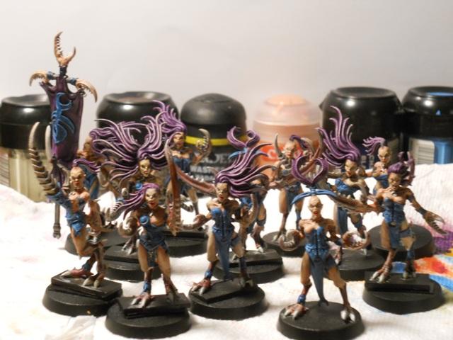 Daemonettes, Daemons