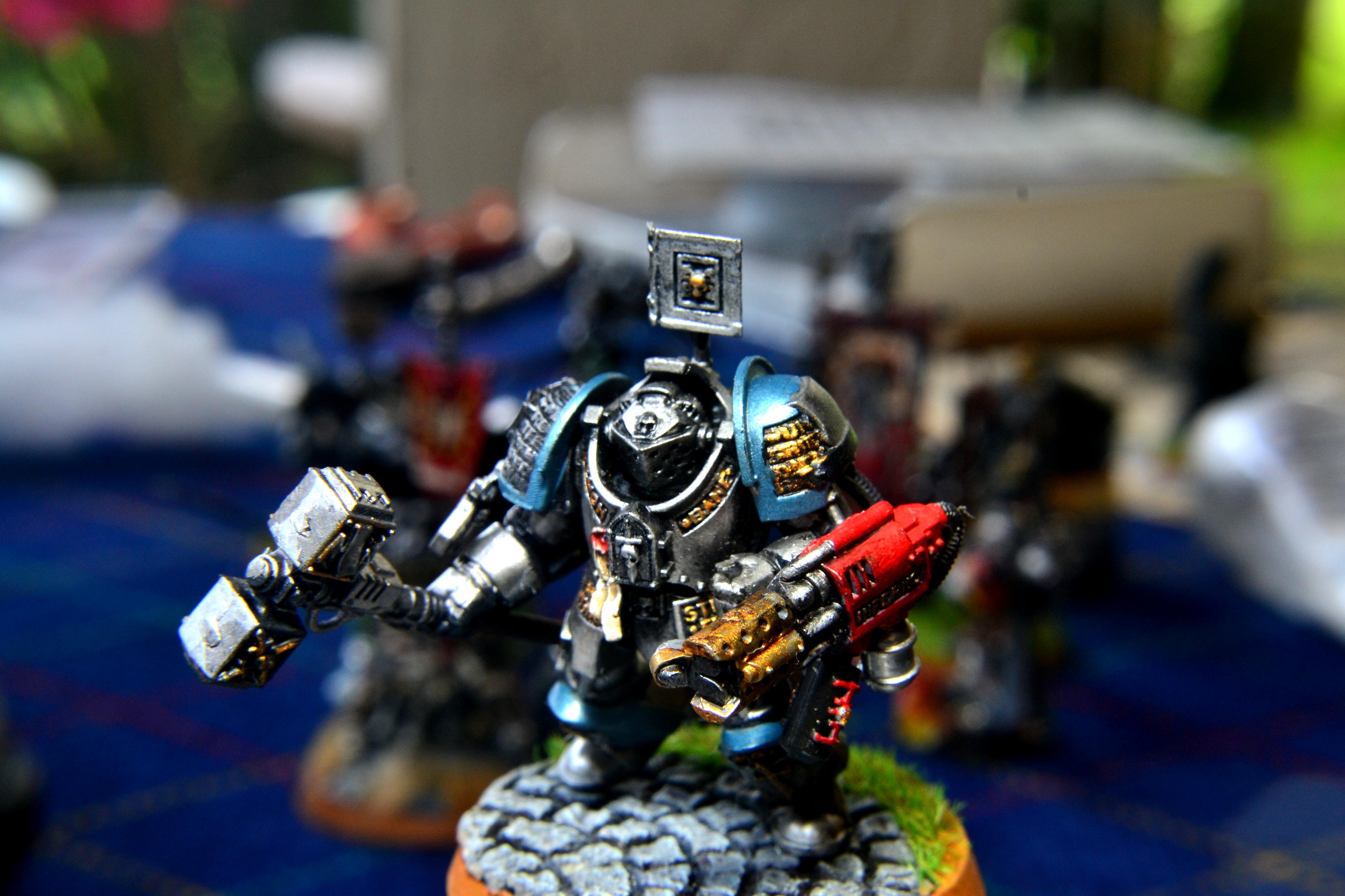 hammer paladin(incinerator)