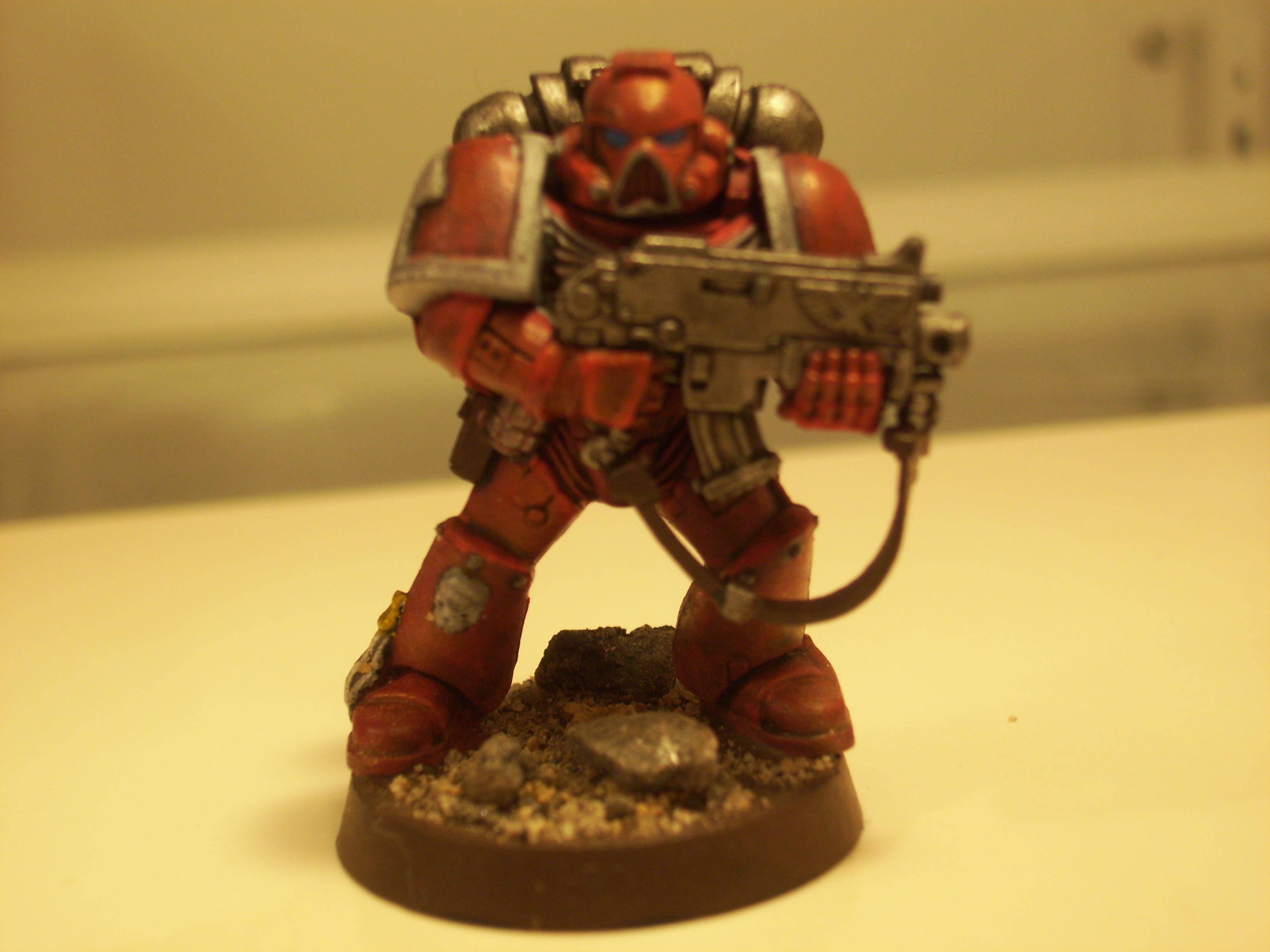 Blood Angels, Blood Angel with bolter