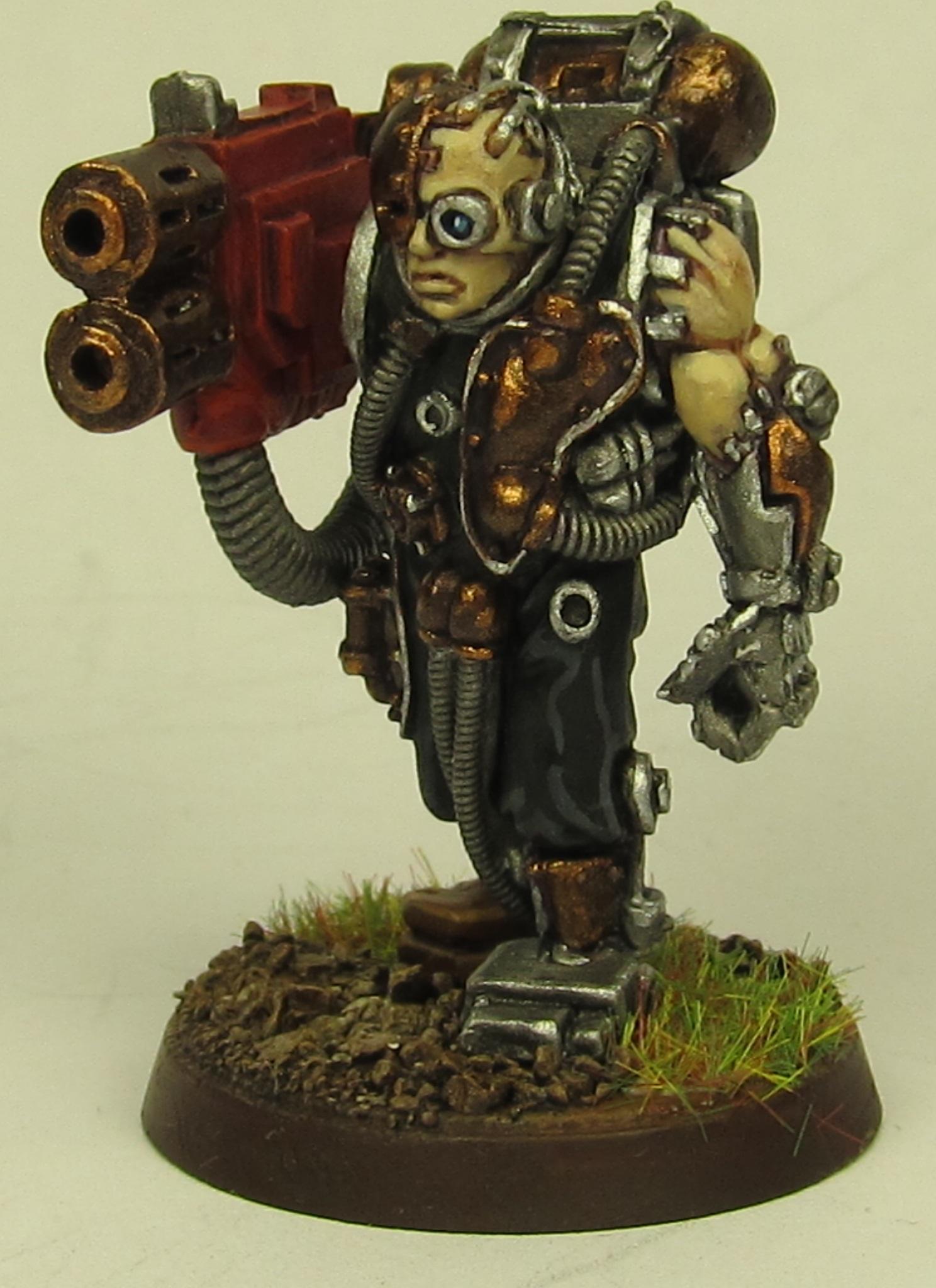 Multimetla, Servitors