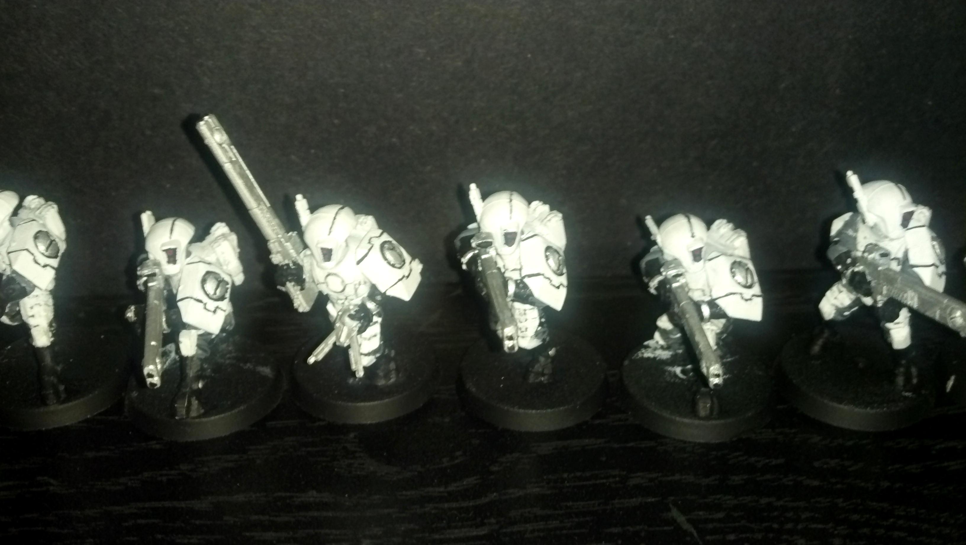 Black, Black And White, Fire Warriors, Hammerhead, Kroot, Monochrome, Stealth Suit, Tank, Tau, White, Xv15, Xv22, XV8, Xv88