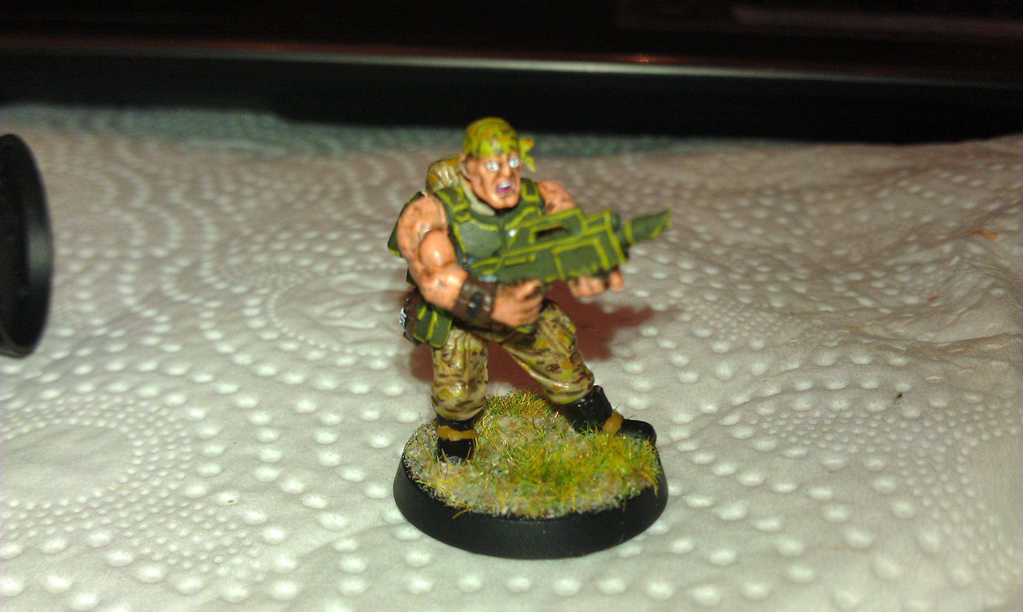 Greenstuff to make arms fit the Elysian Lasgun. Since this will be my best veteran squad i feel they need a cooler looking rifle