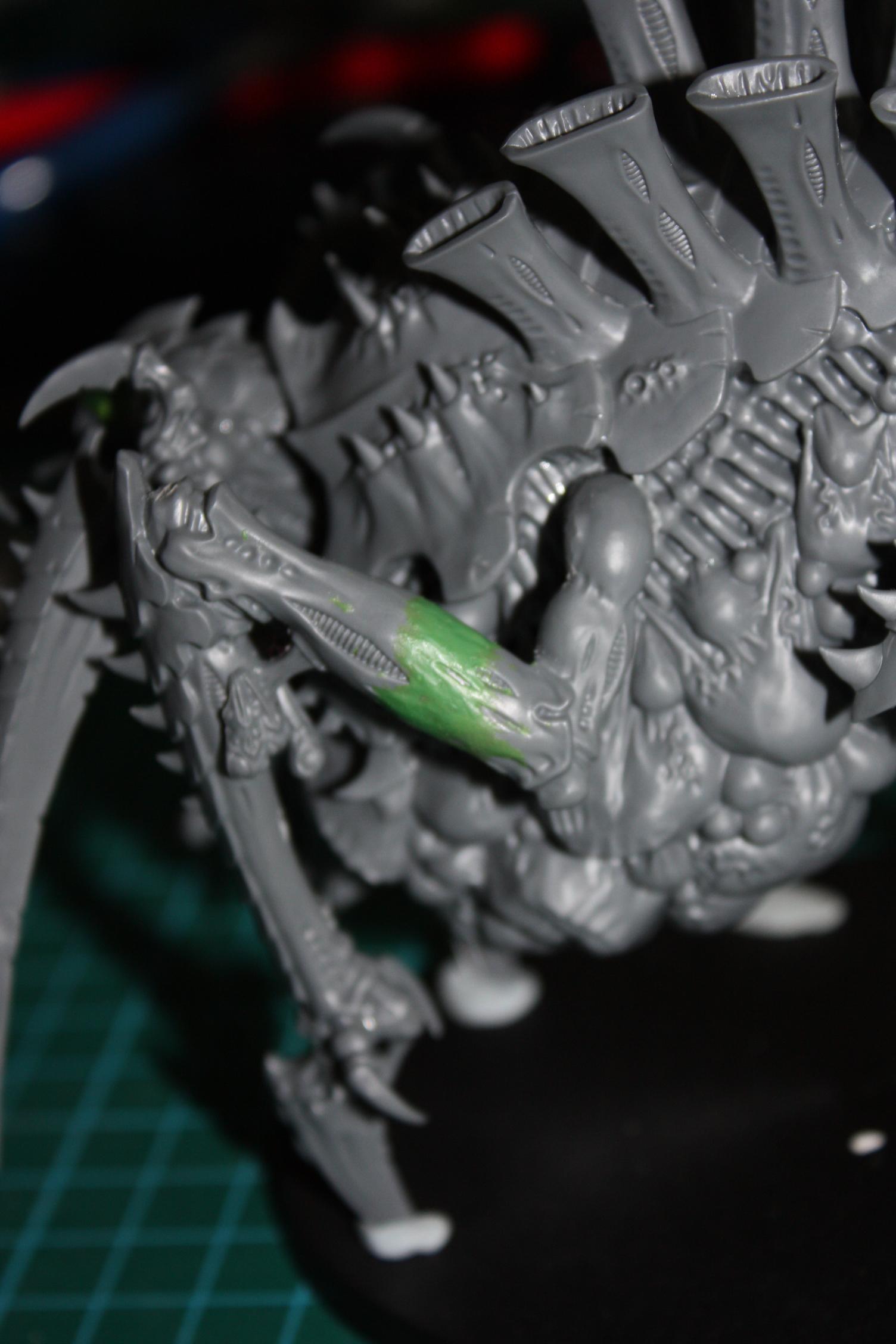 Left arm green stuff, again, I think it's a massive improvement!