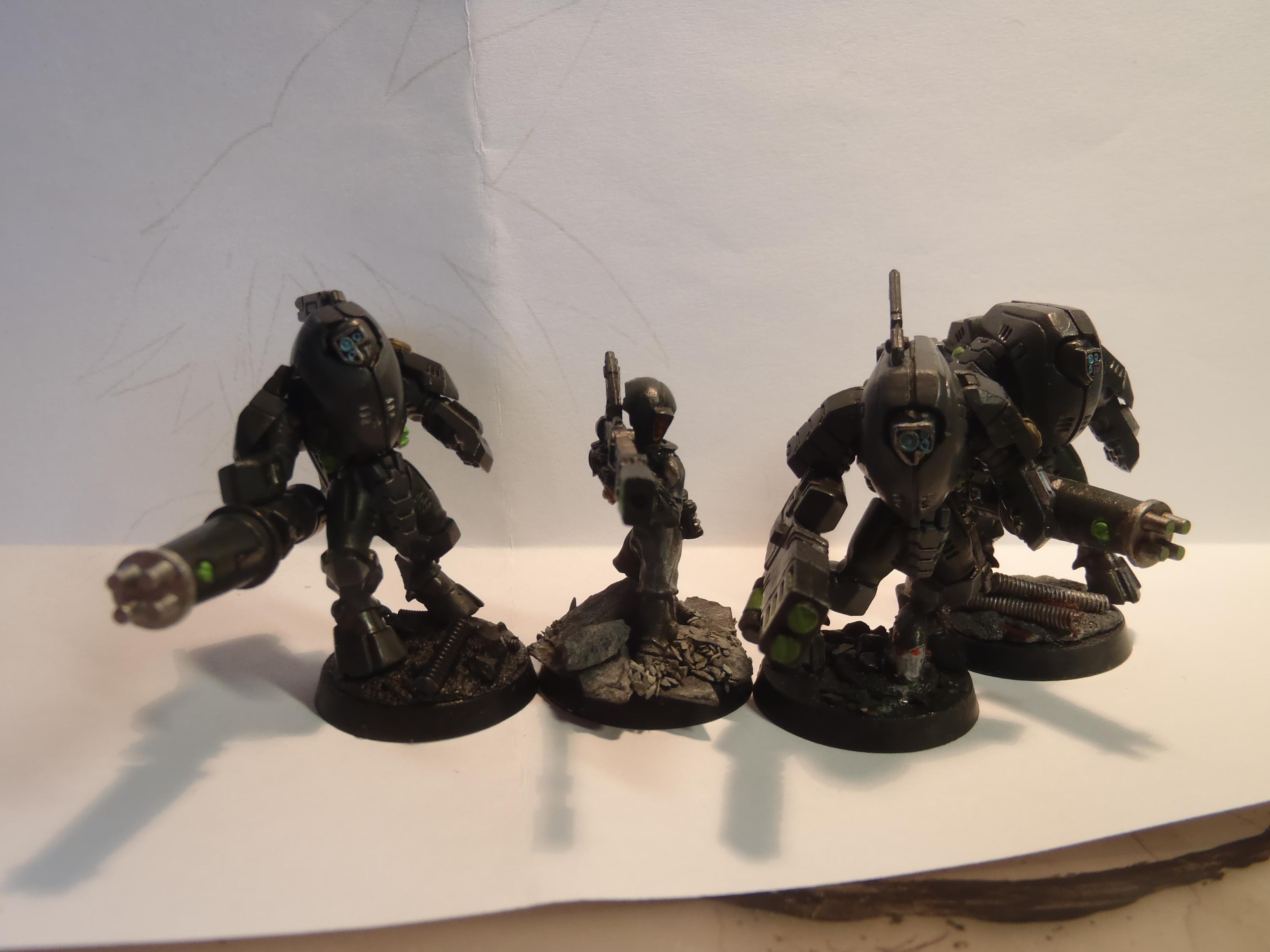 Pathfinders, Stealth Suit, Tau