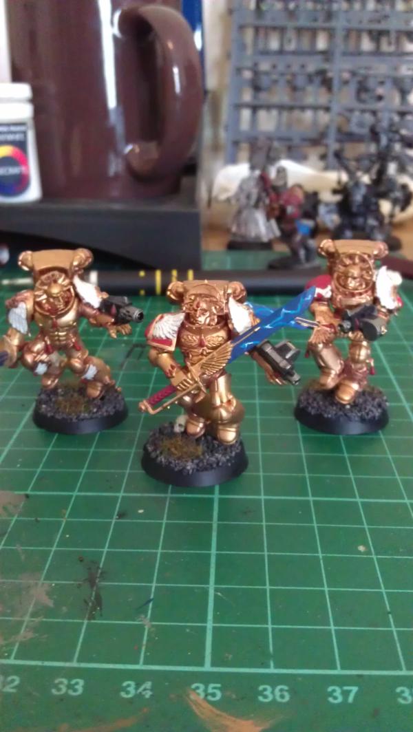 Ork R2 D2 A Dwarf, some Blood angels and an ork - Forum - DakkaDakka