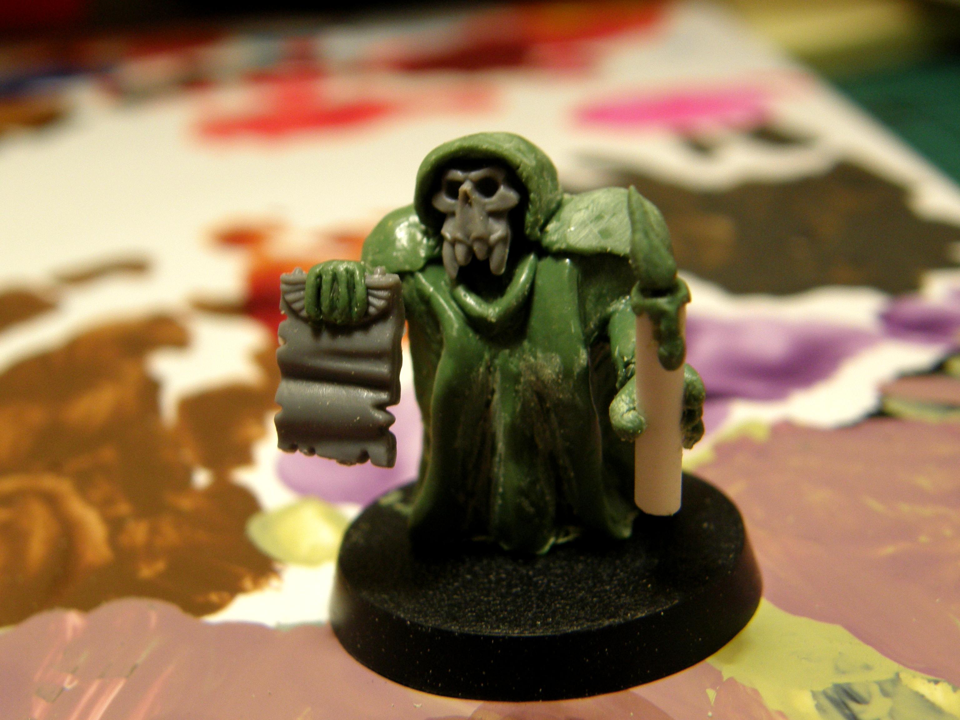 Familiar, Greenstuff
