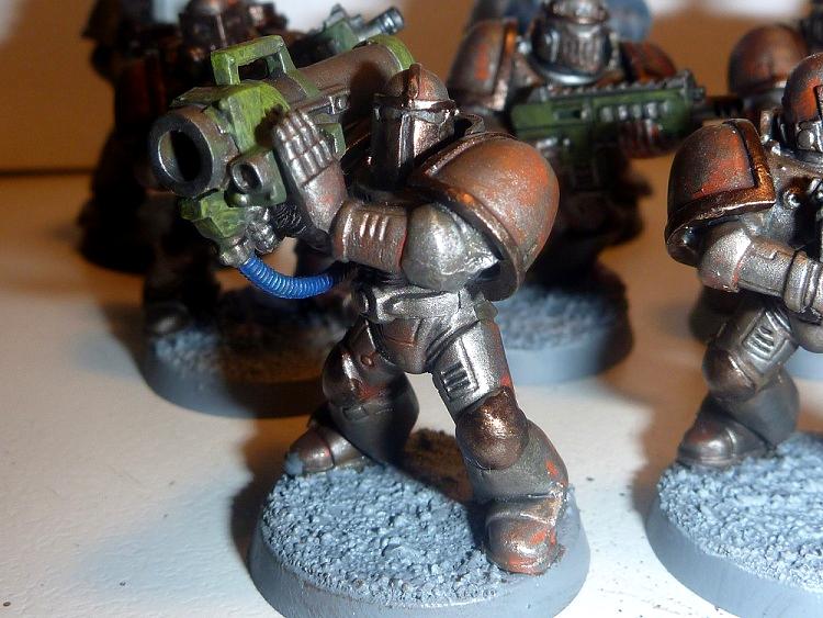 Tac marine with missile launcher