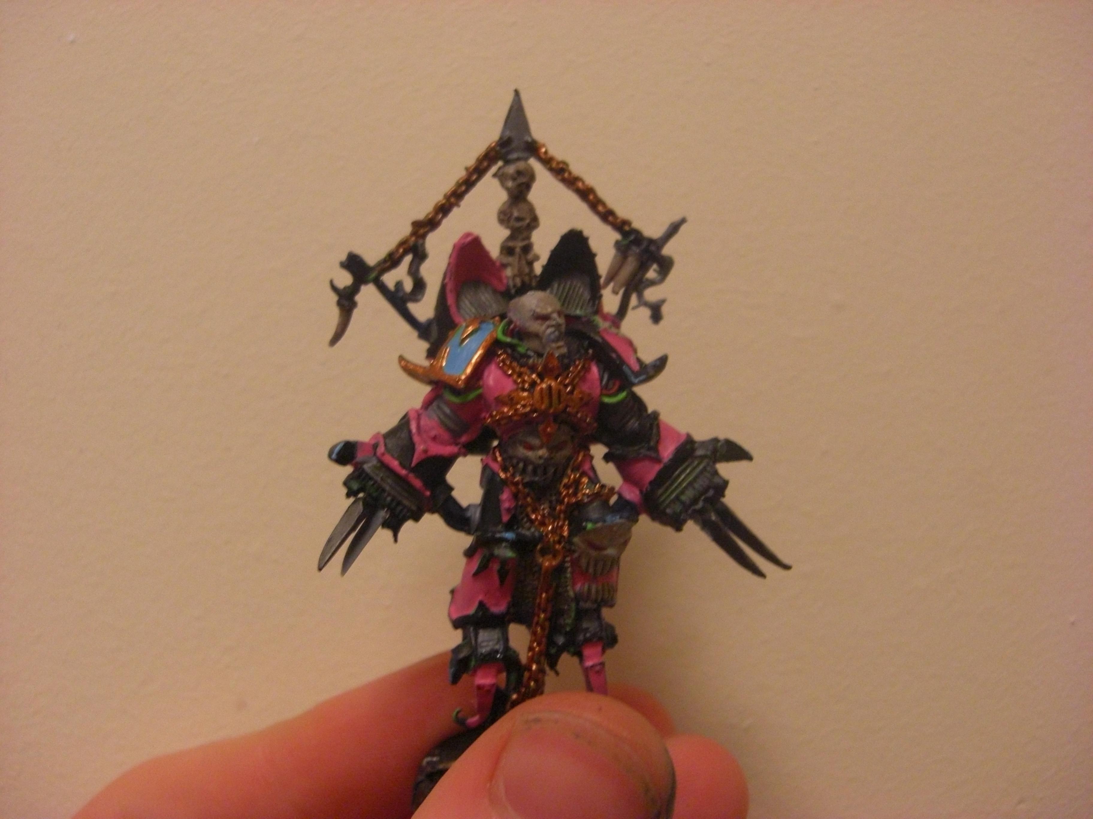 And before i forget; some, hopefully, better images of the raptor lord