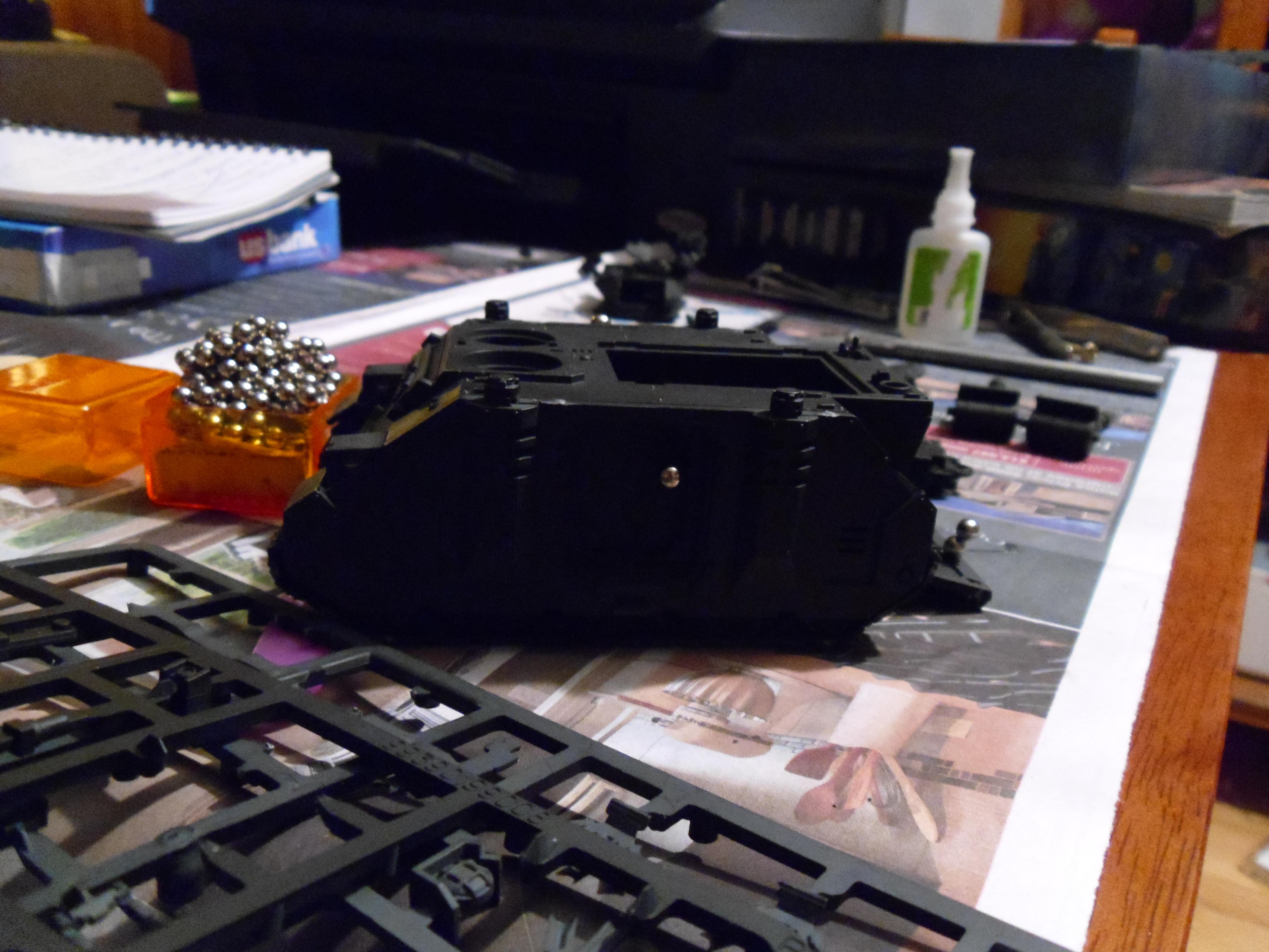 Armor, Customizable, Heavy Support, Imperial Fists, Magnet, Predator, Space Marines, Tank, Warhammer 40,000, Work In Progress