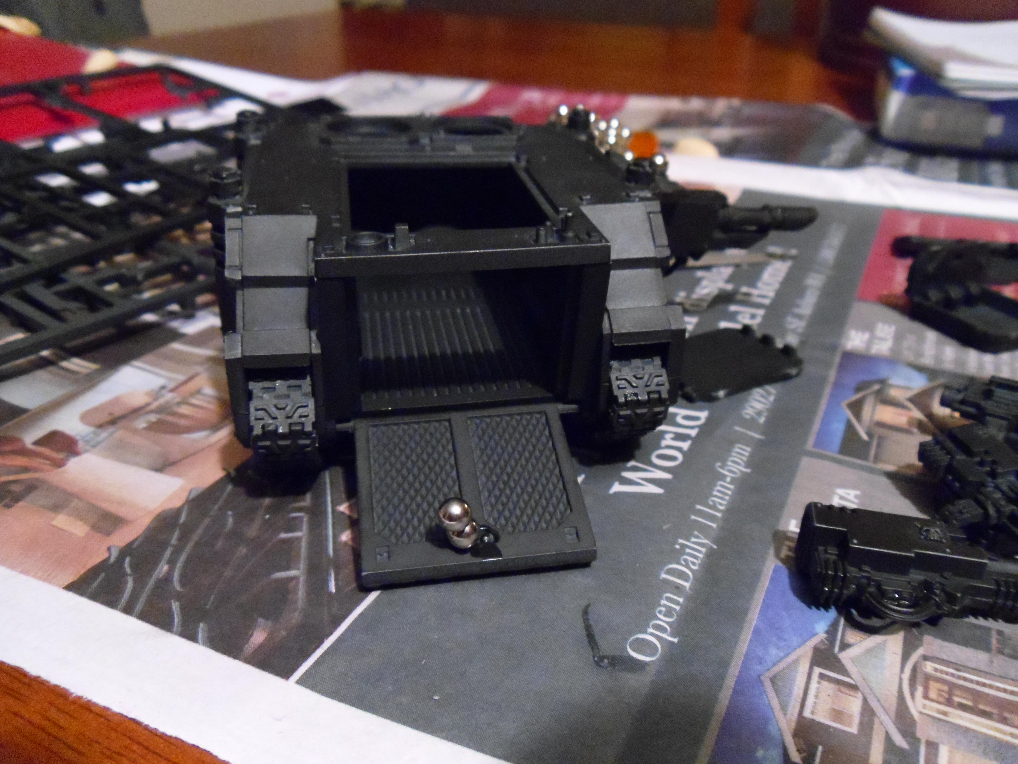 Armor, Customizable, Heavy Support, Imperial Fists, Magnet, Predator, Space Marines, Tank, Warhammer 40,000, Work In Progress