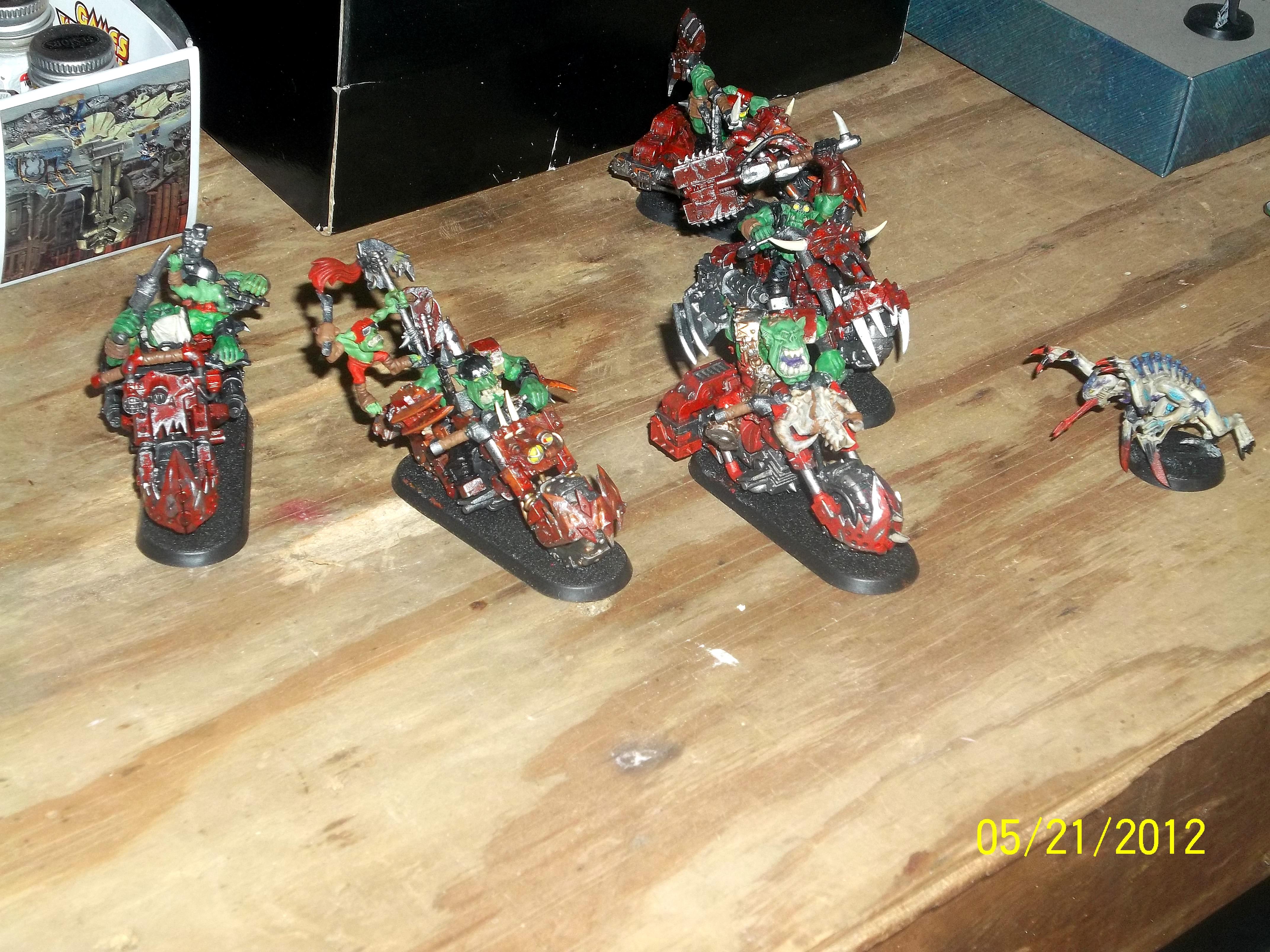 Orks, Warbikers, poor poor stealer 
