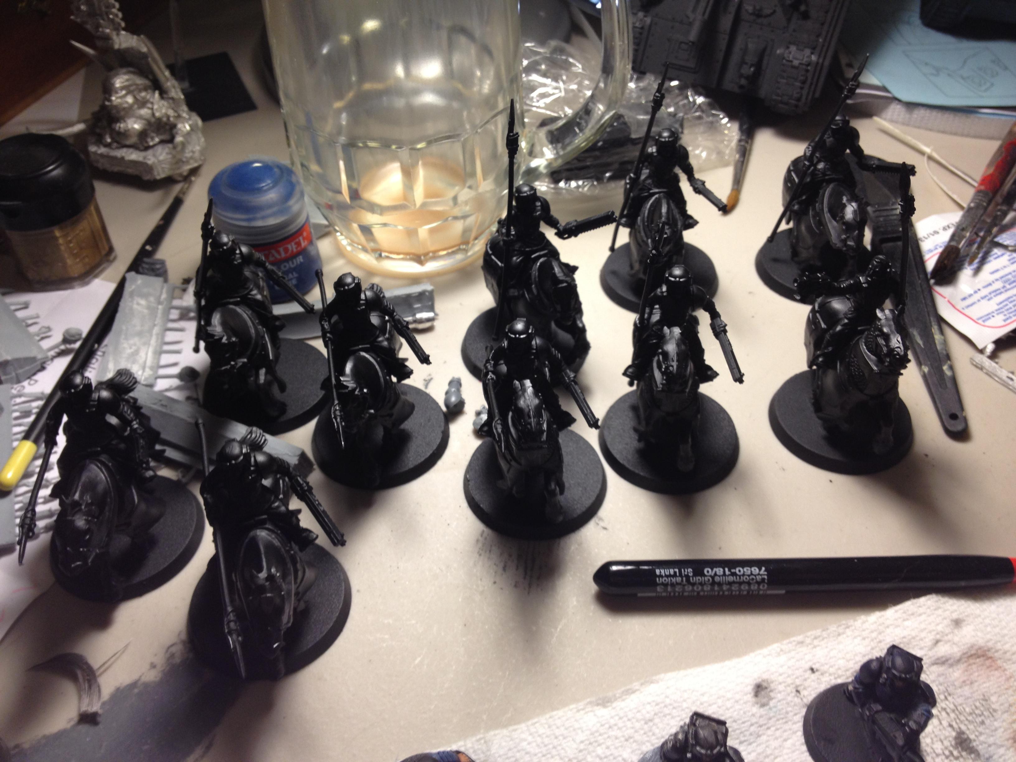 So I did some more priming.  I primed the remaining Chimeras and the Rough Riders with the last of my spray paint (D:)