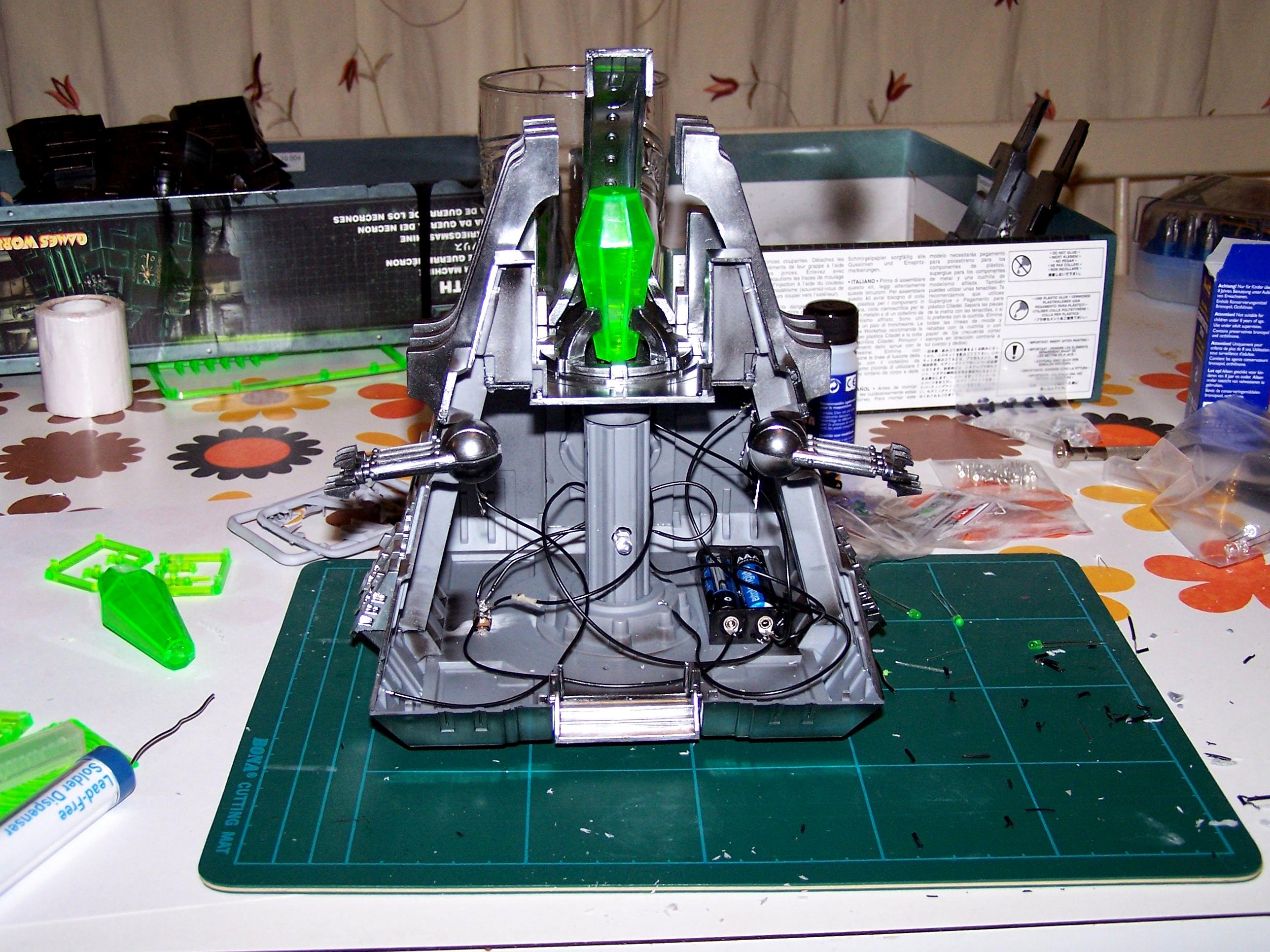 Led Wired, Monolith, Necrons