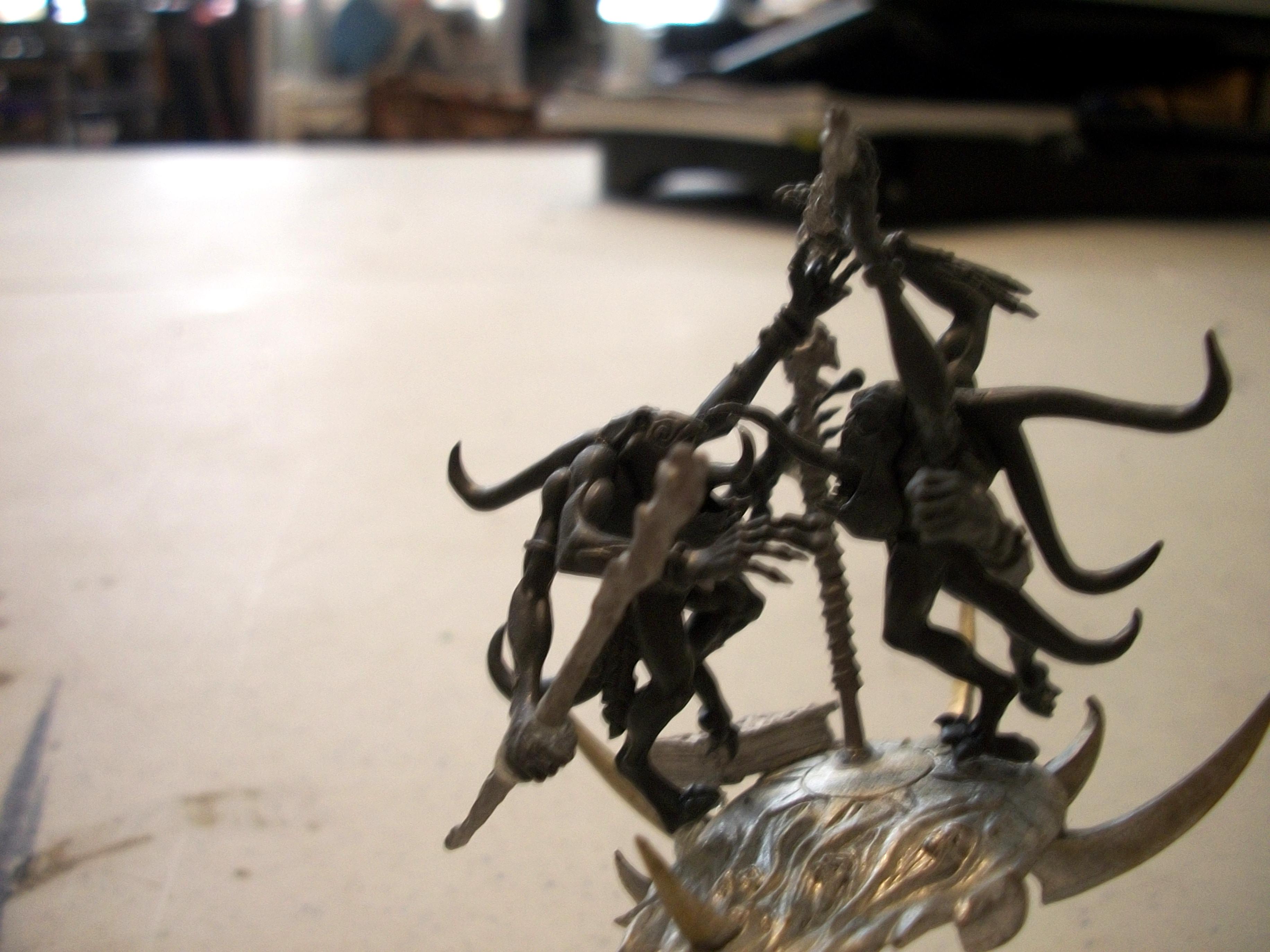 Blue Scribes, Daemons
