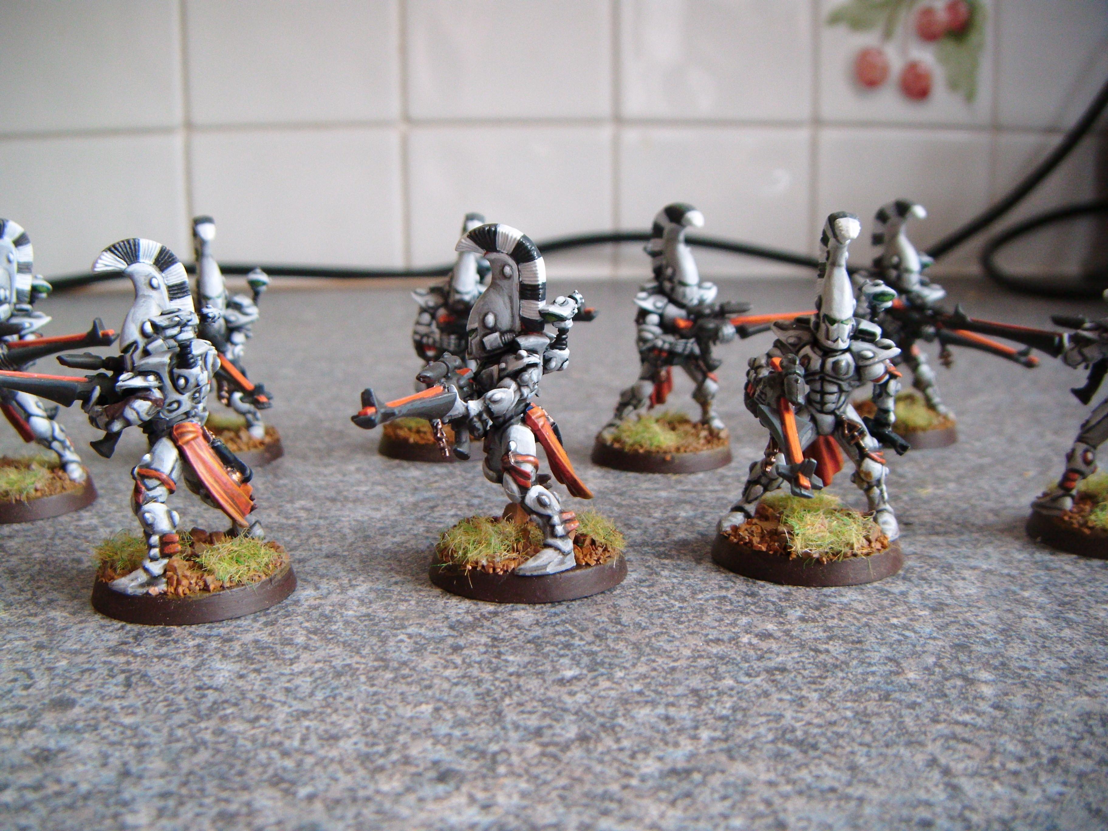 Dire Avengers, Eldar, Yme Loc