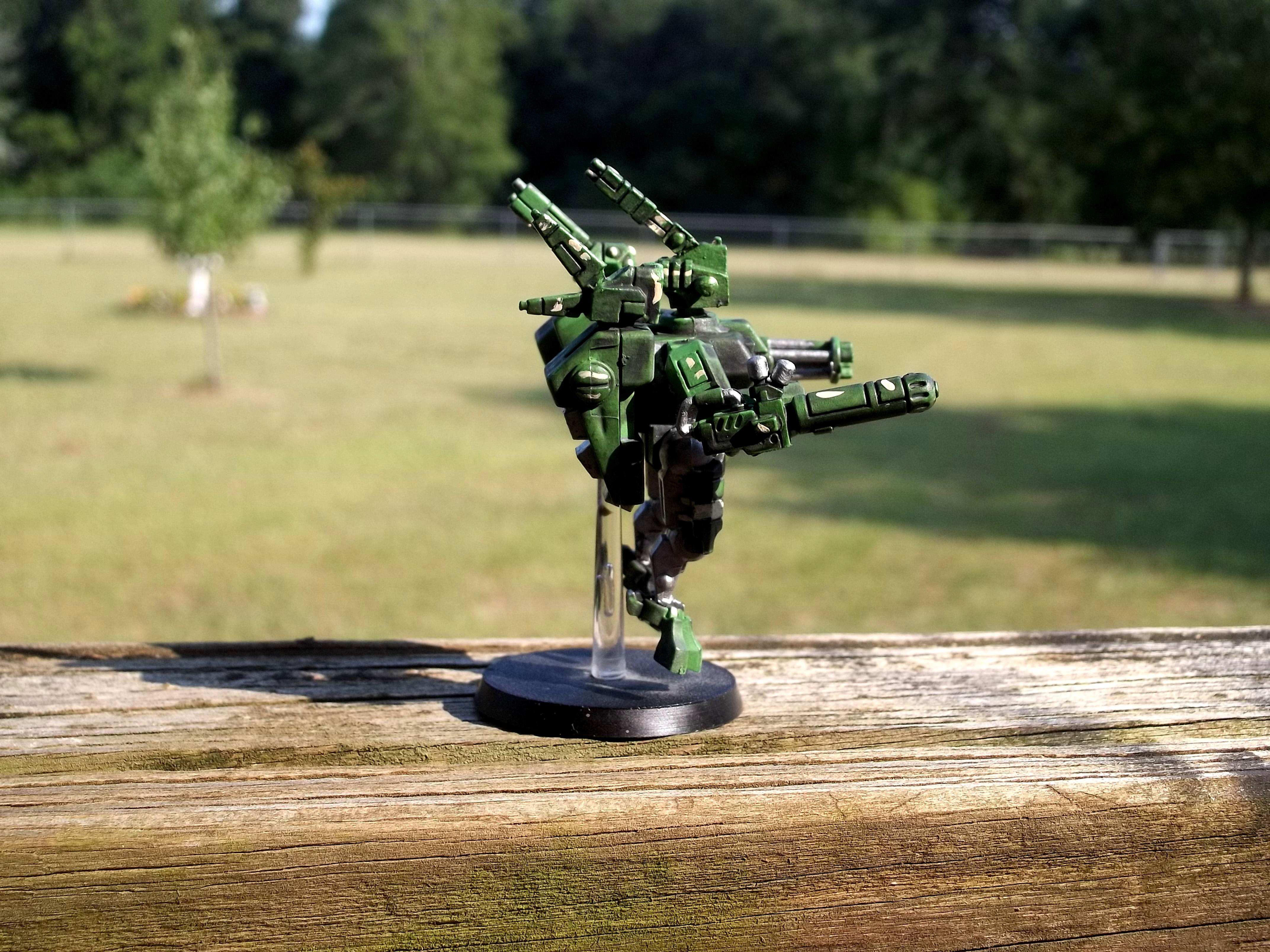tau commander side shot