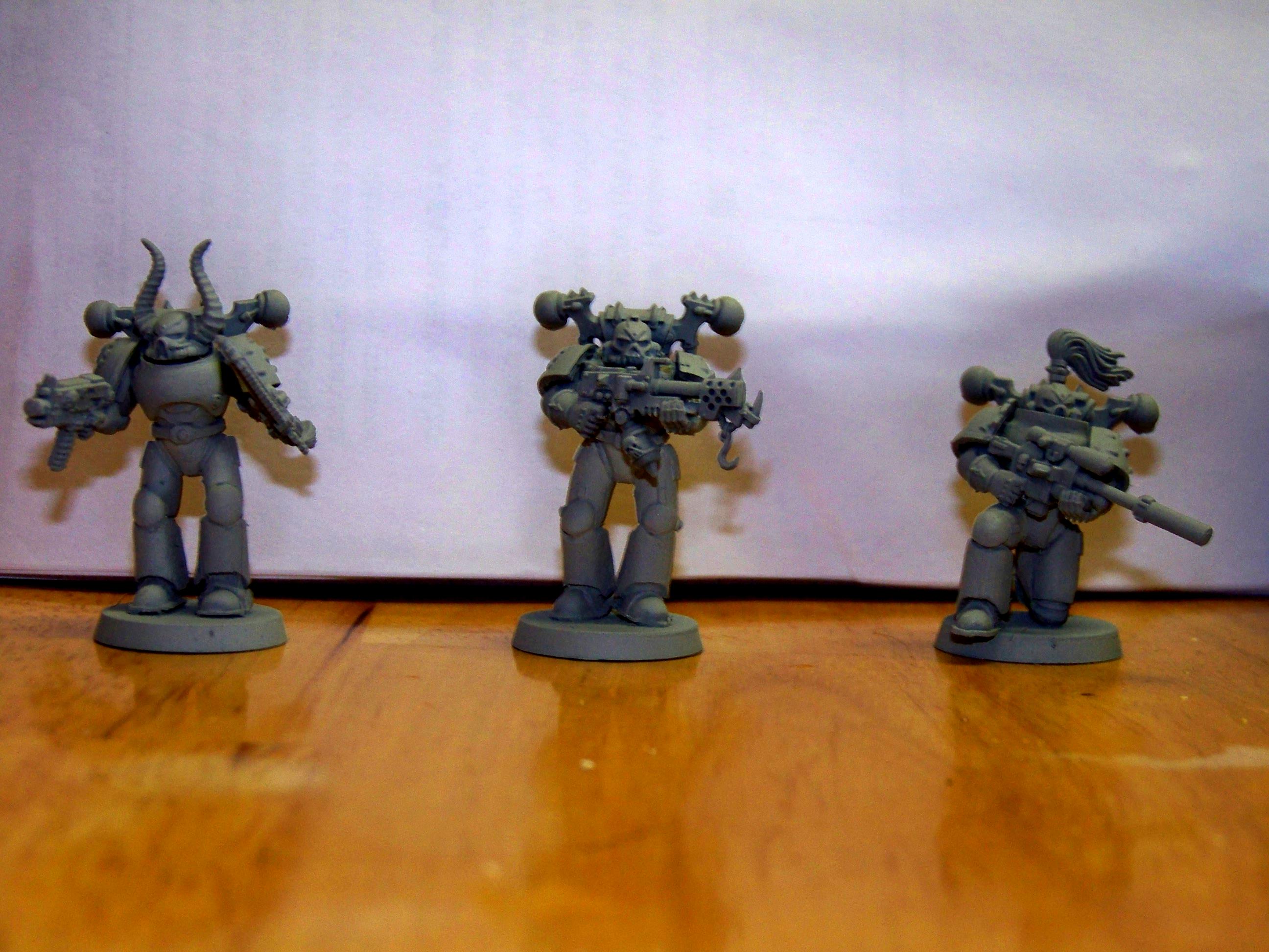 Chaos, Chaos Space Marines, True Scale