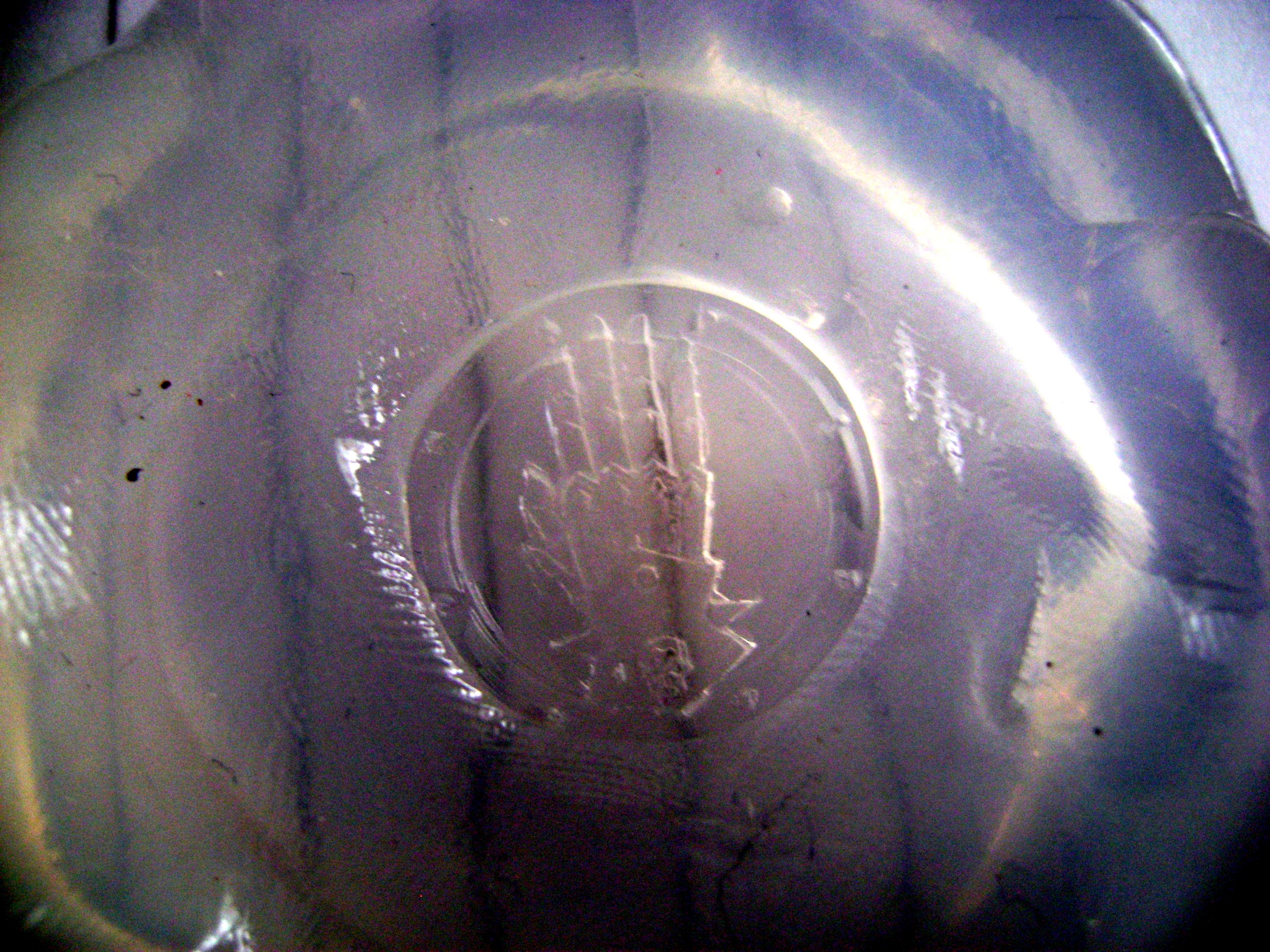 Iron Hand Symbol press
