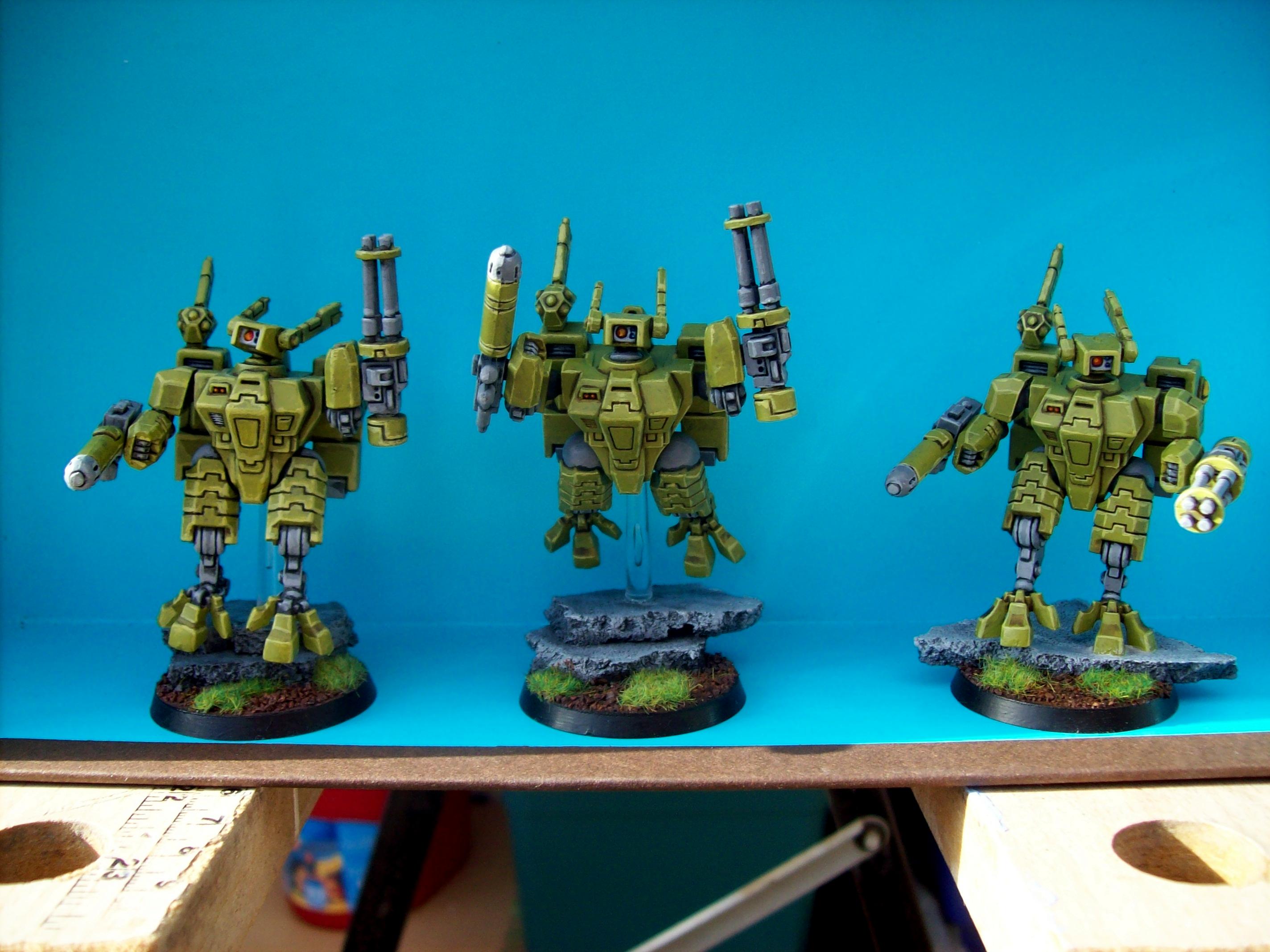 Tau Xv8 Battlesuits