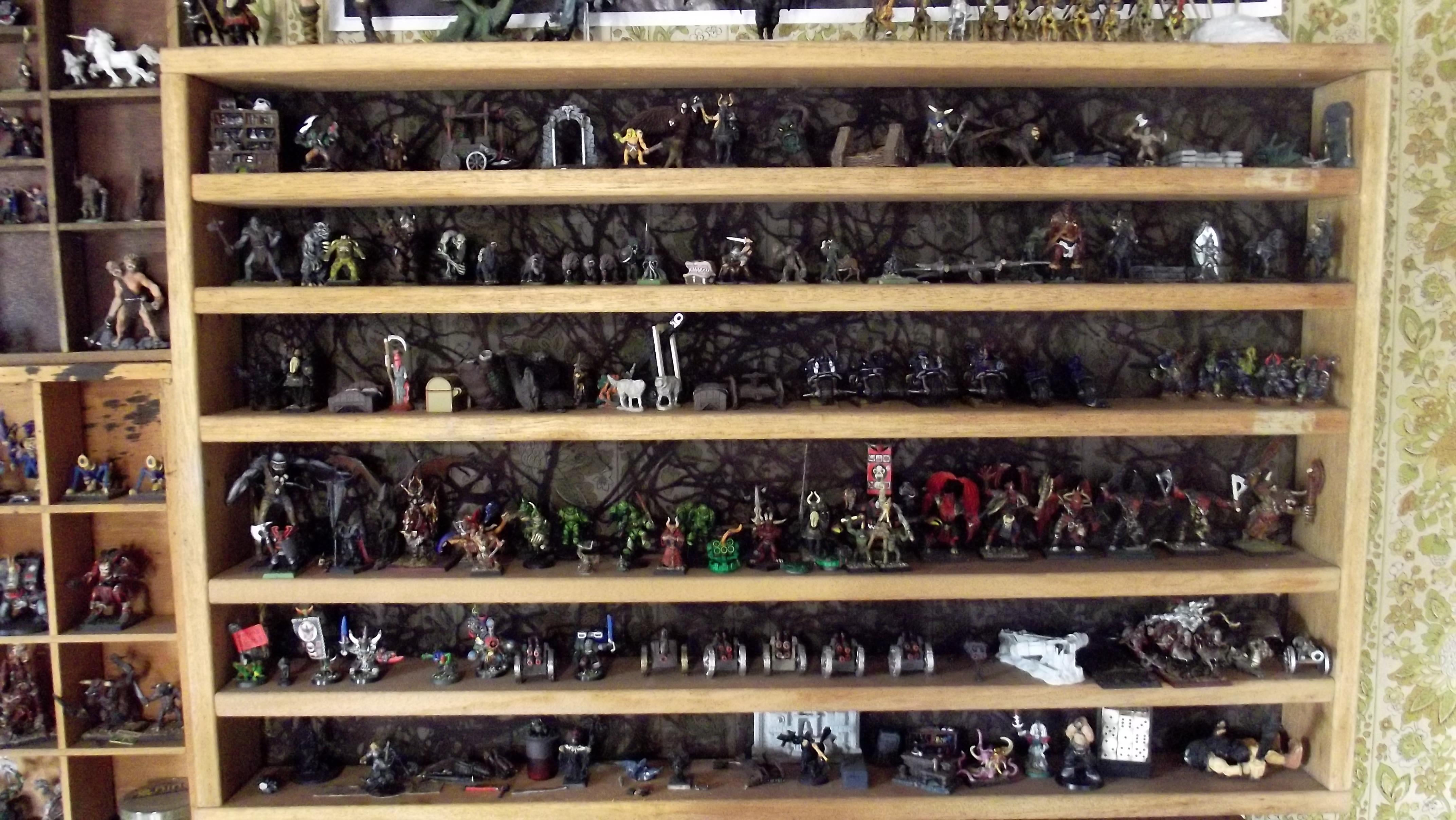 Skalk's Minis on display