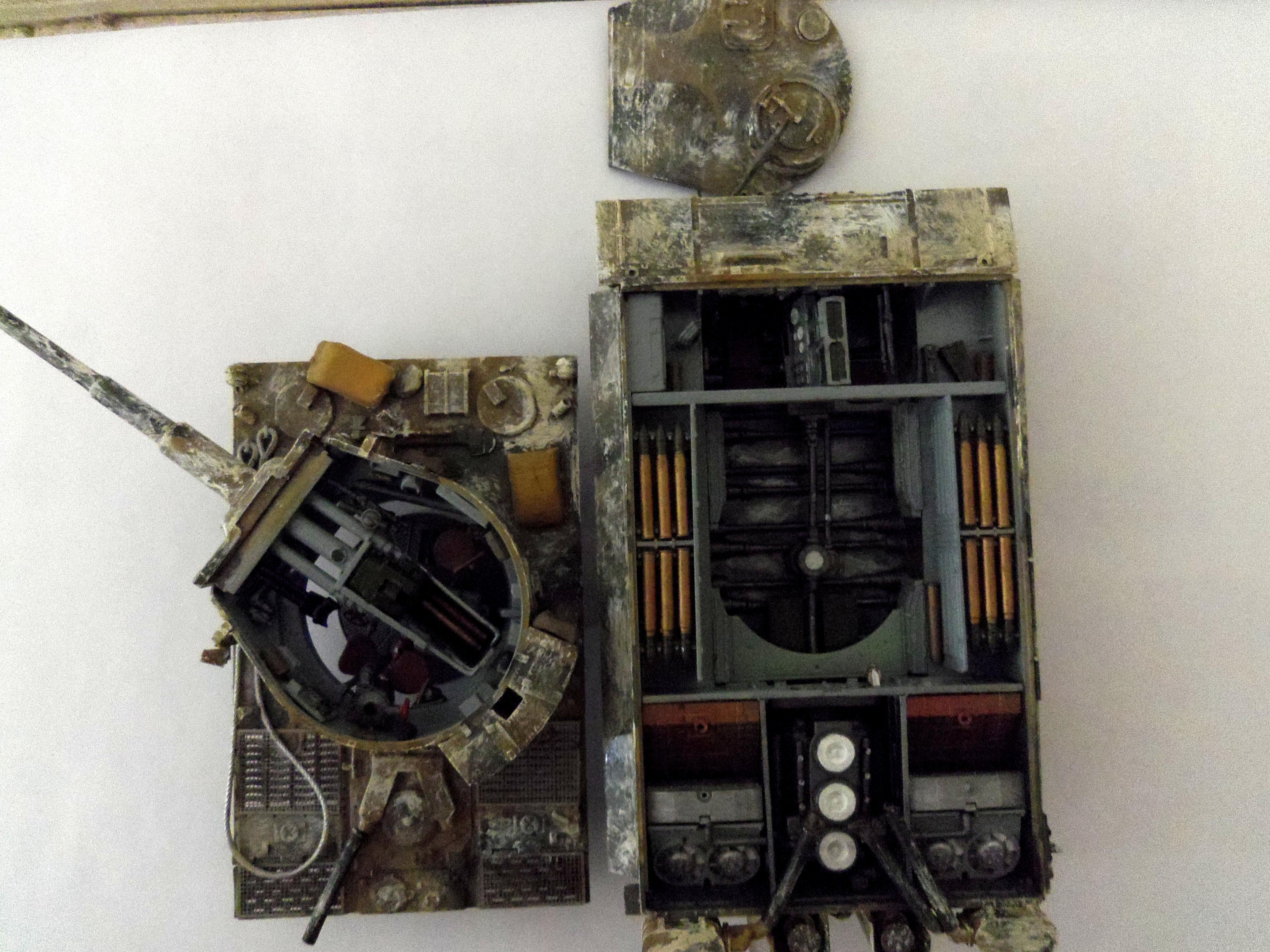 World War 2, interior pzkfw 6 Tiger I
