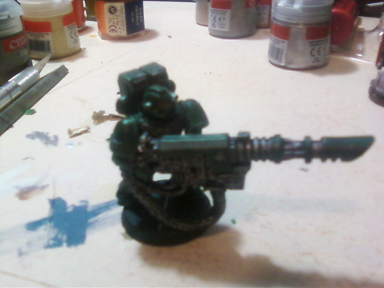 I got sick of my heavy bolter bouncing off my buddy's Necron warriors.
This lascannon was meant for a Predator