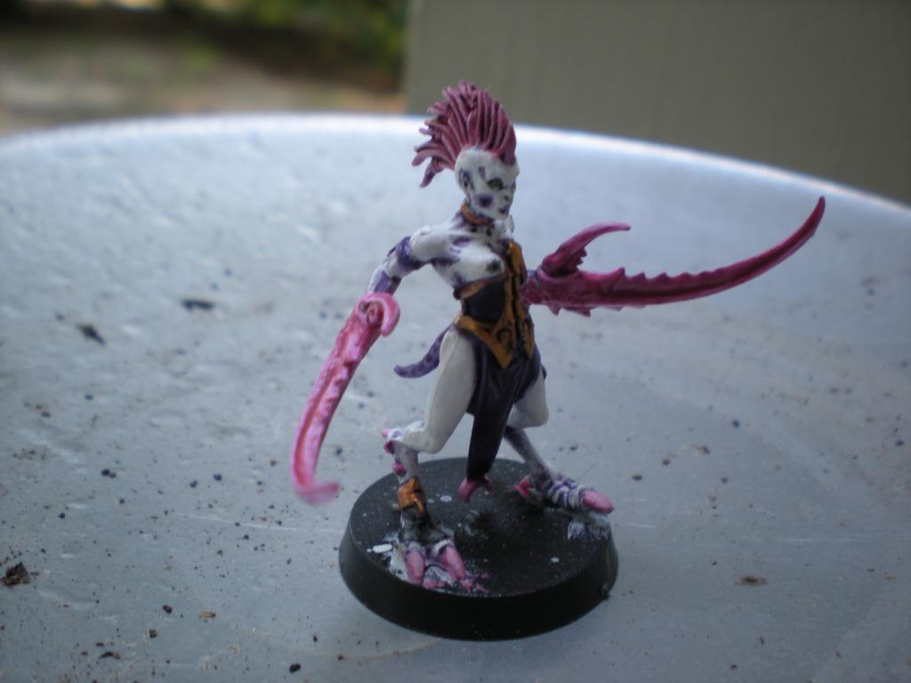 Daemonettes, Pink, Purple, White