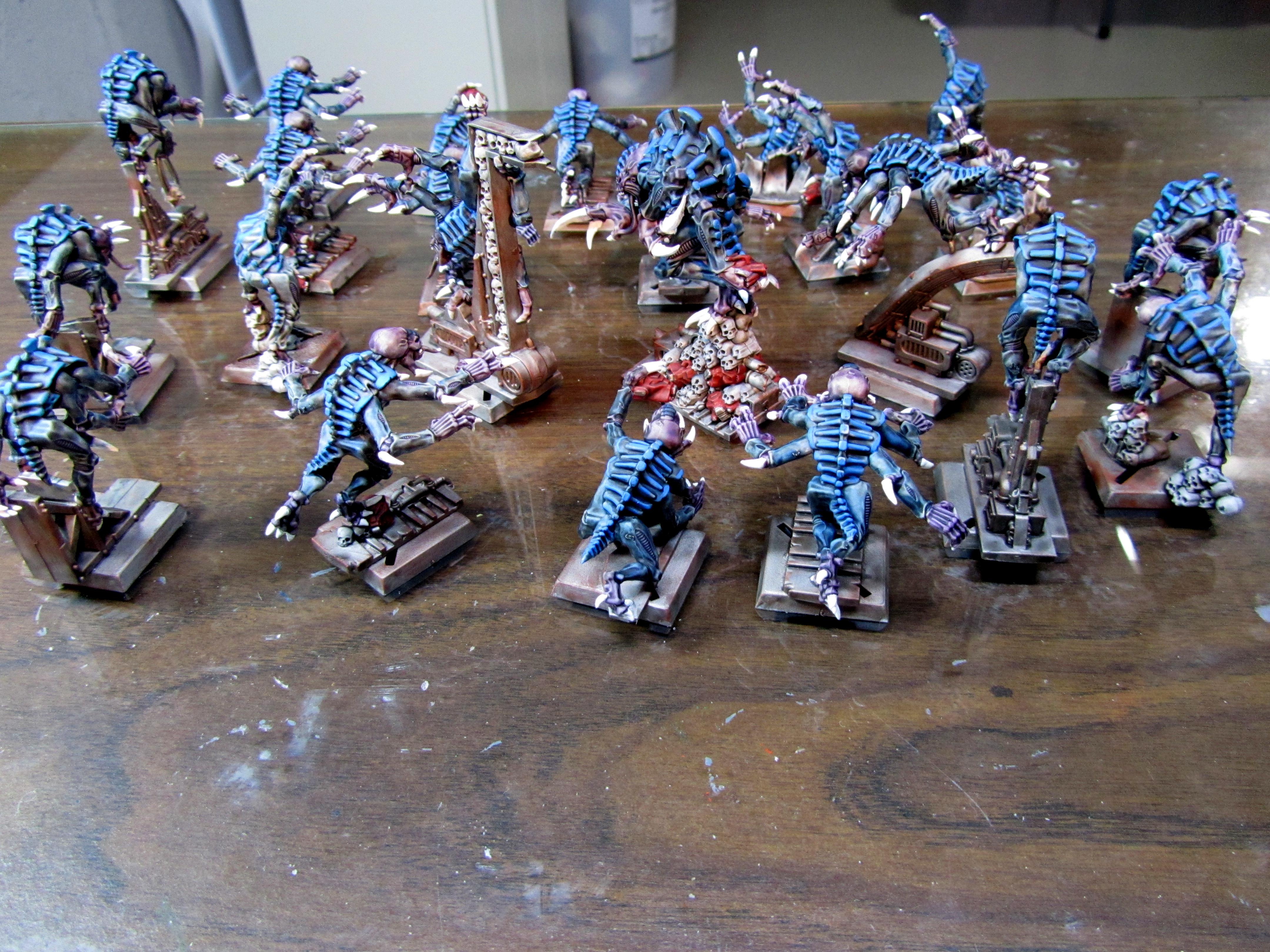 Space Hulk Genestealers (rear view)