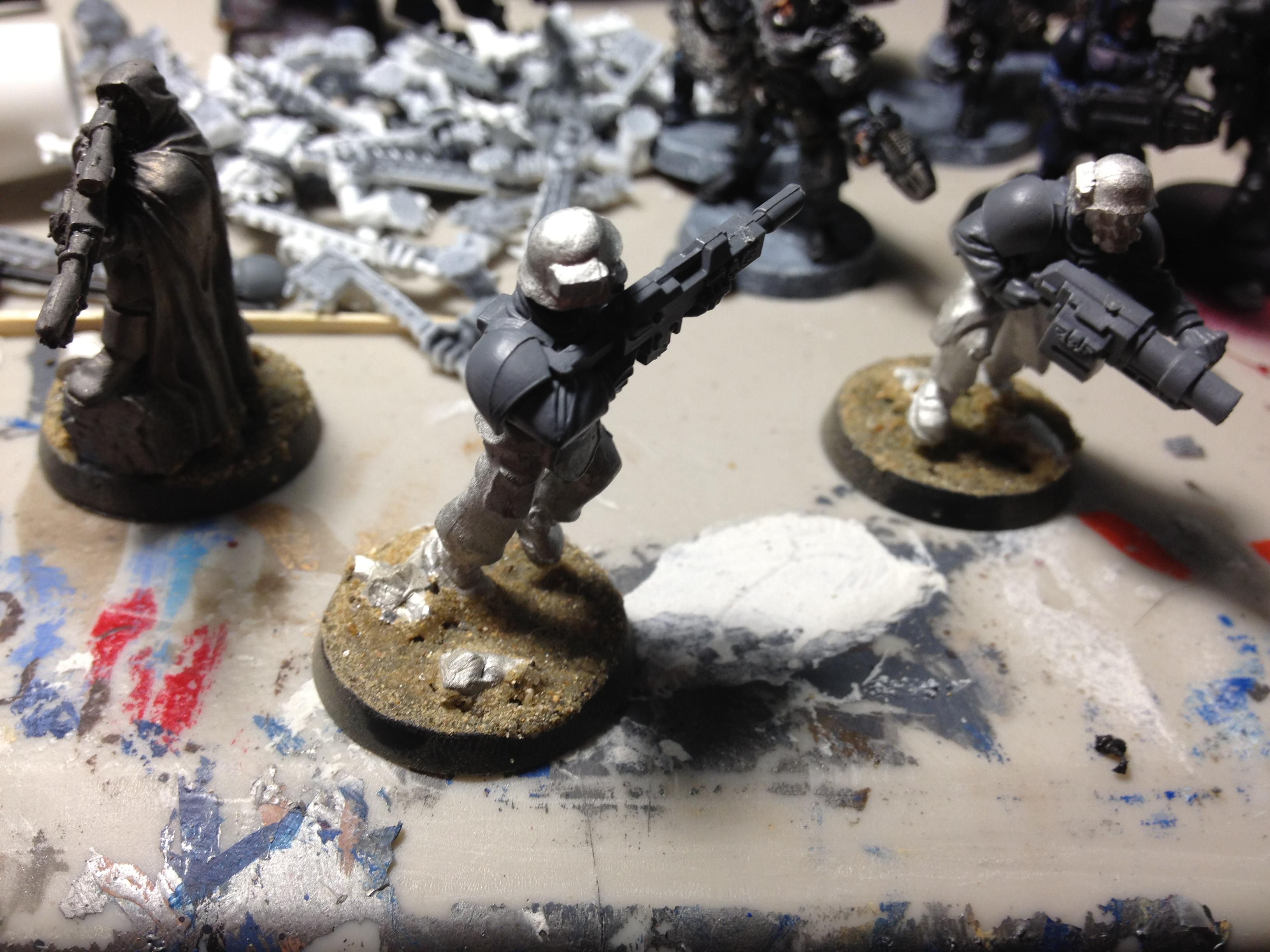 (WIP) Lasgunner in dynamic "run like heck" pose, much like Grenadier except without greatcoat