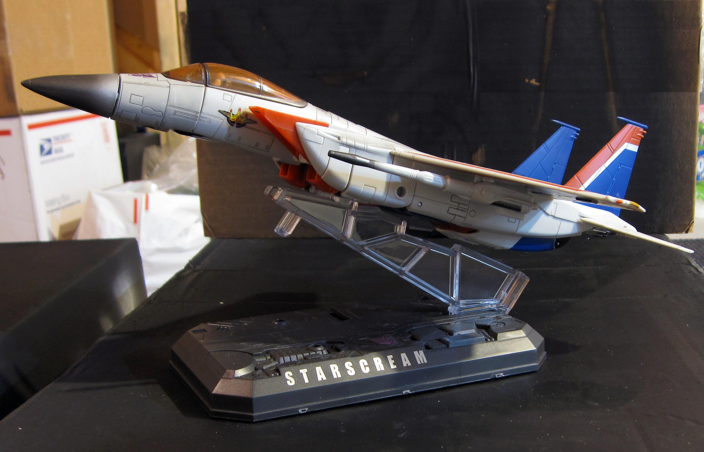Masterpiece Starscream