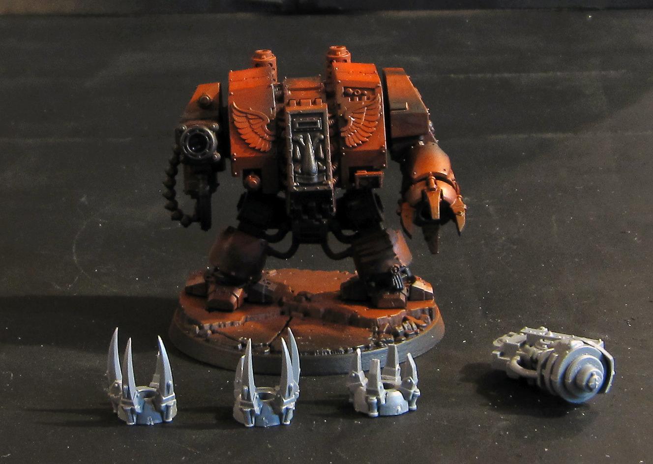 BA Furiosa, Primed and AB'd red (modulation), Frag cannon, fists and claws included, magnetized to base