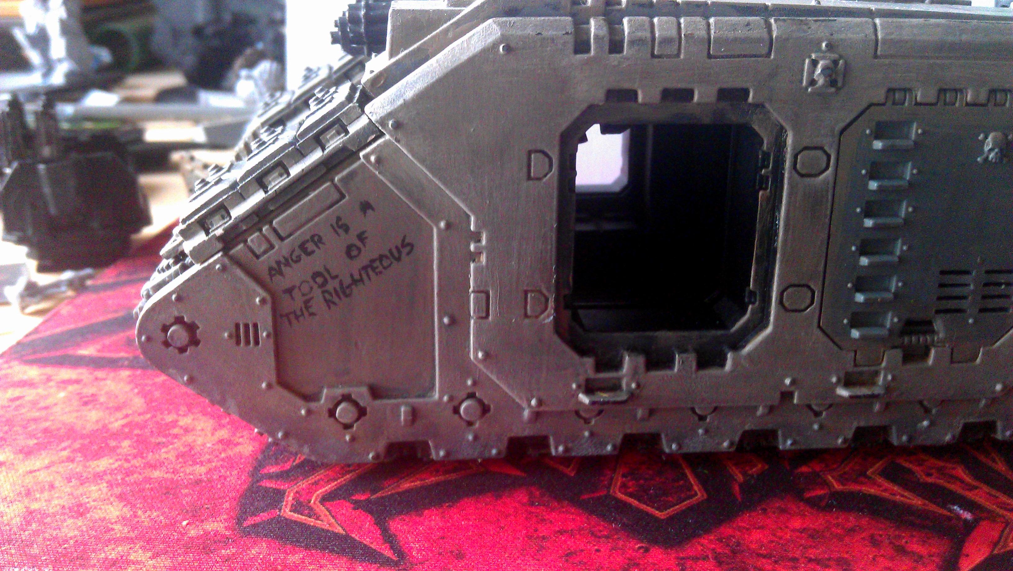 land raider crusader