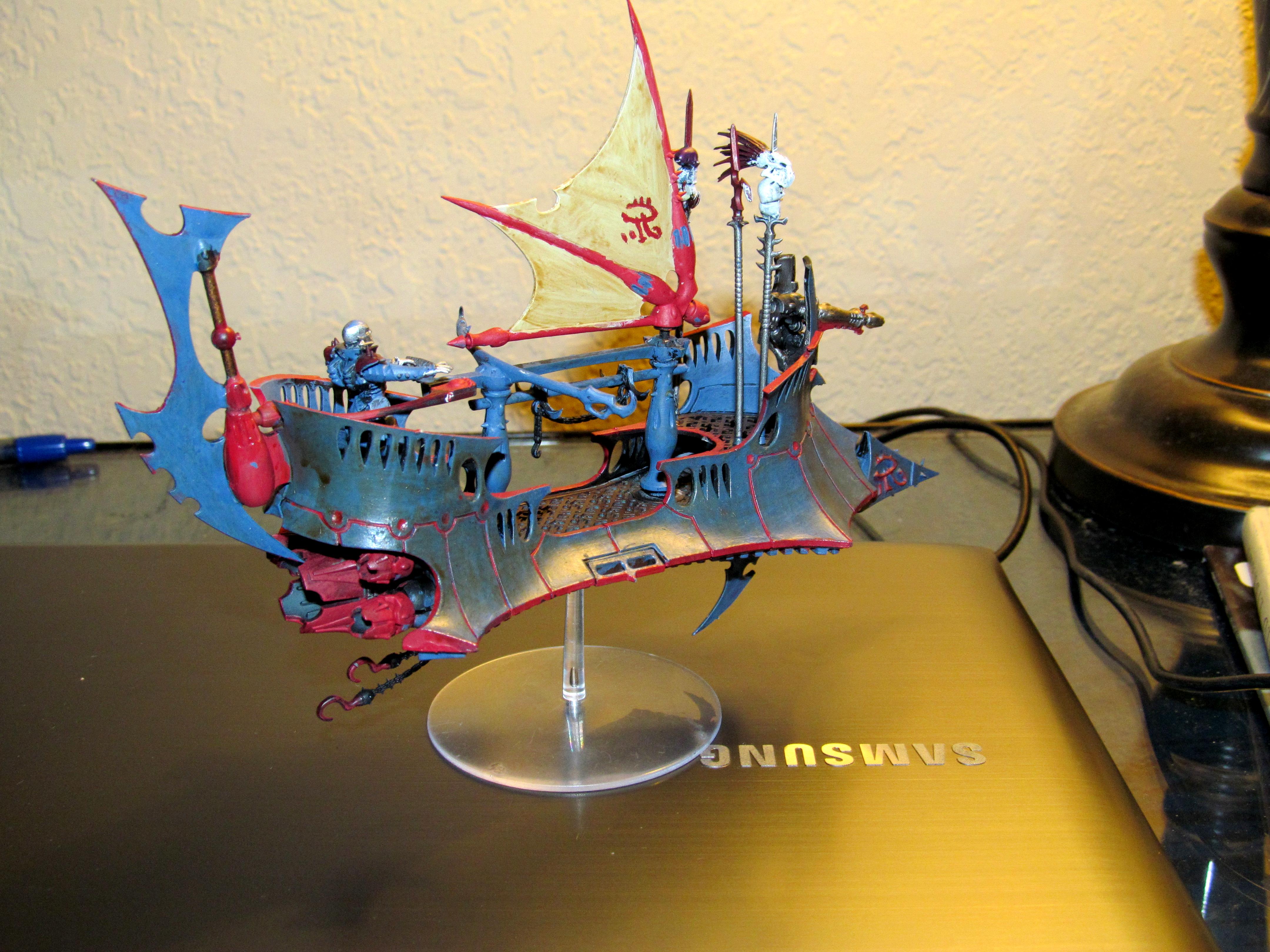 Dark Eldar Raider