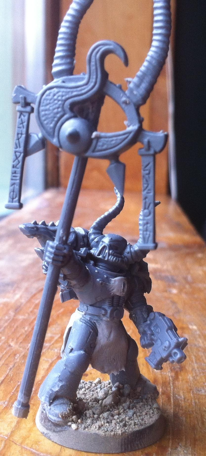 Kitbash Icon-bearer/Tzeentch Sorcerer