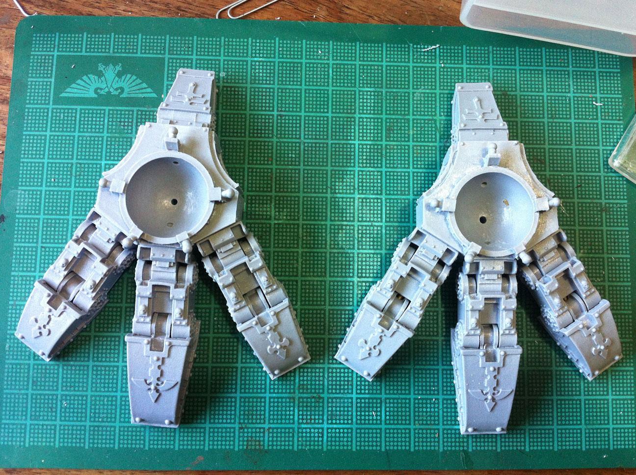 WARHOUND TITAN - Chicken Feet