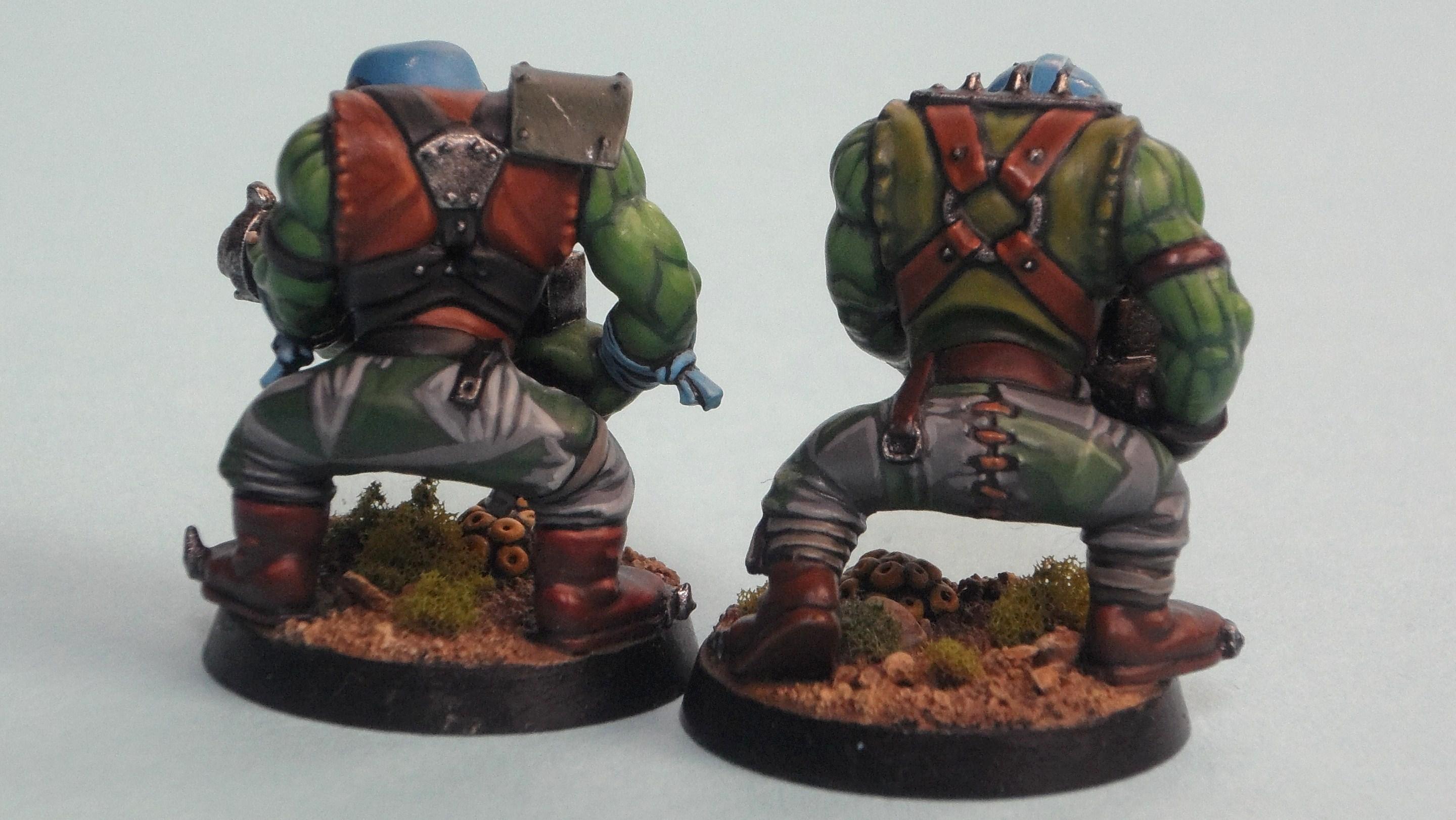 Orks, Blood Axe Ork Boyz in Retreat with Camo Fatigues