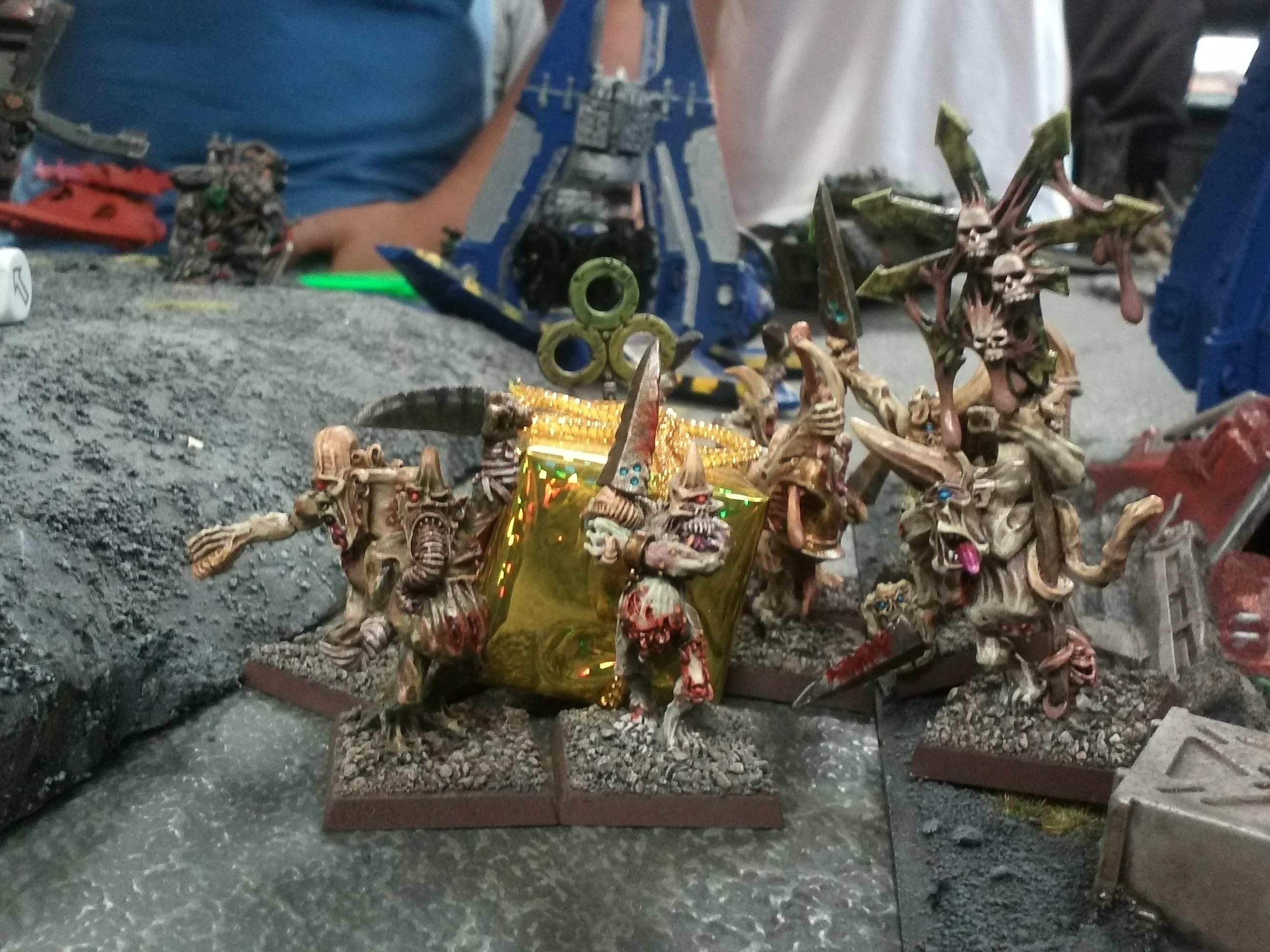Plaguebearers holding one objective !!